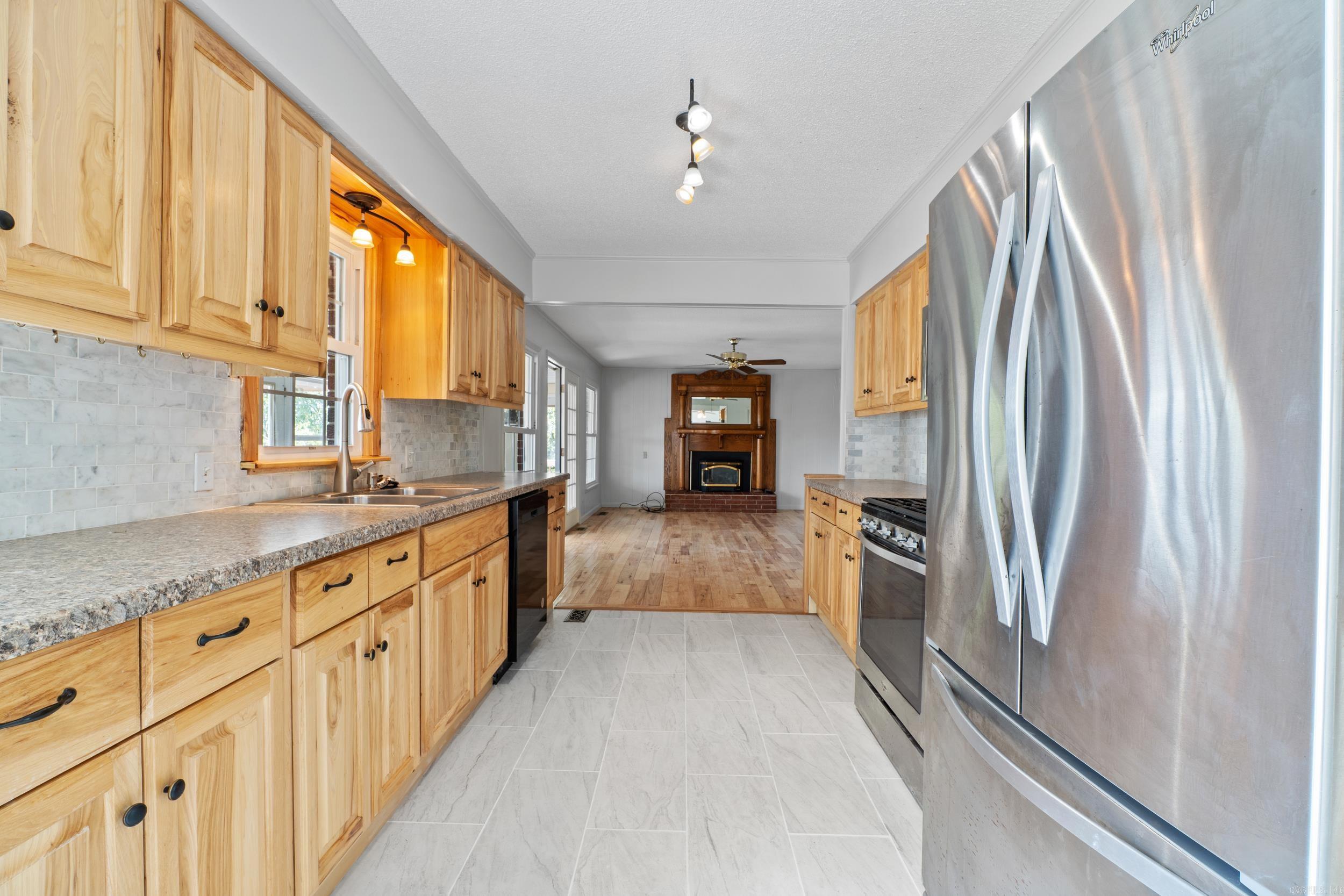 64 South Street Property Photo 11