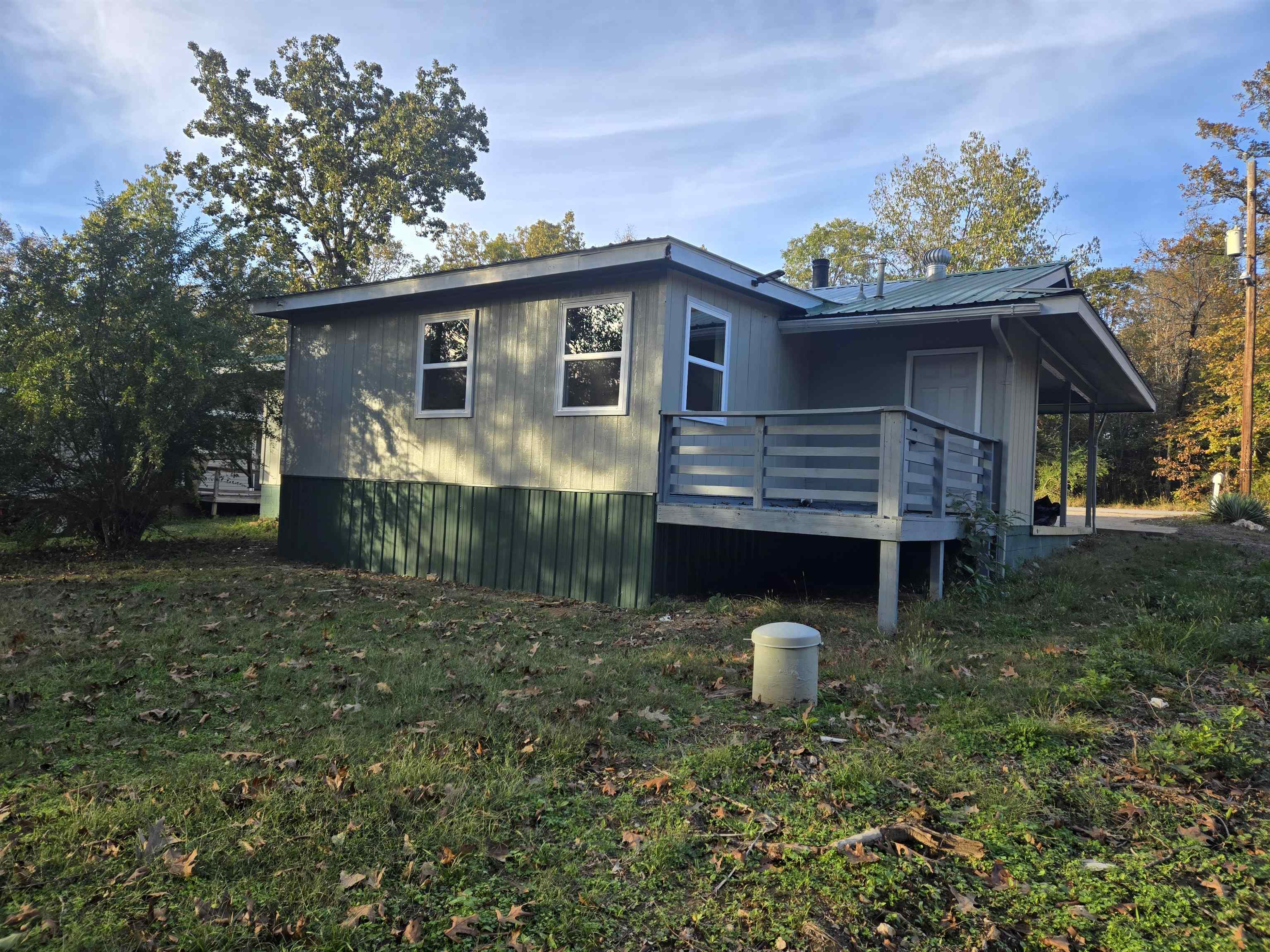 30 Sequoyah Ridge Road Property Photo 4