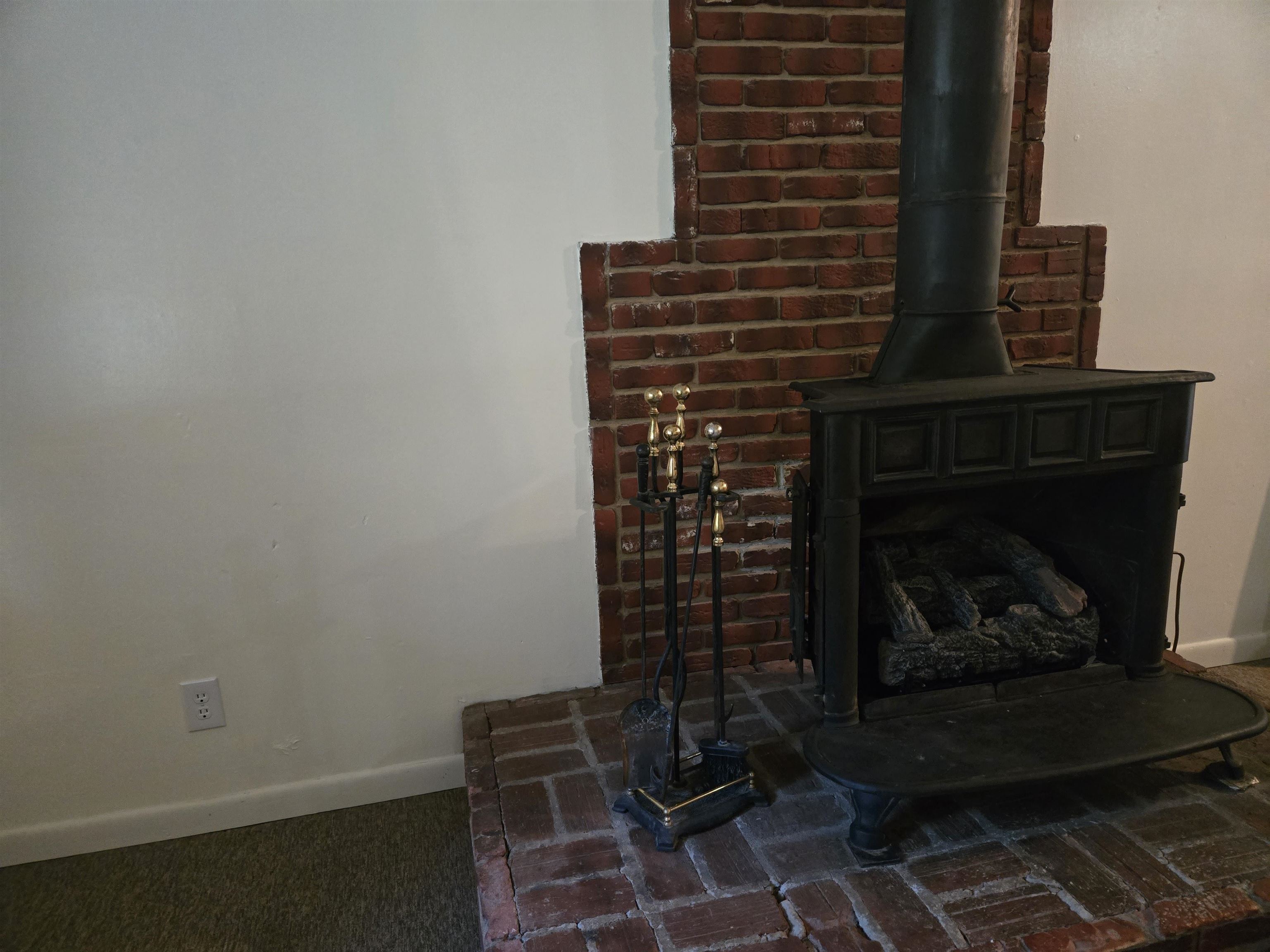 30 Sequoyah Ridge Road Property Photo 11