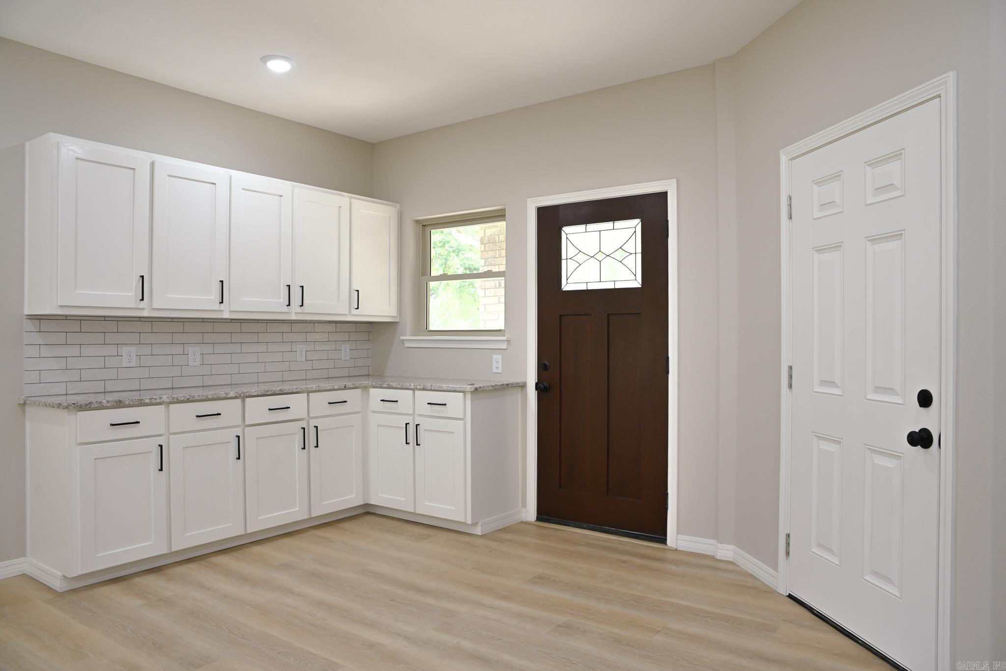 104 Red Oak Drive Property Photo 11