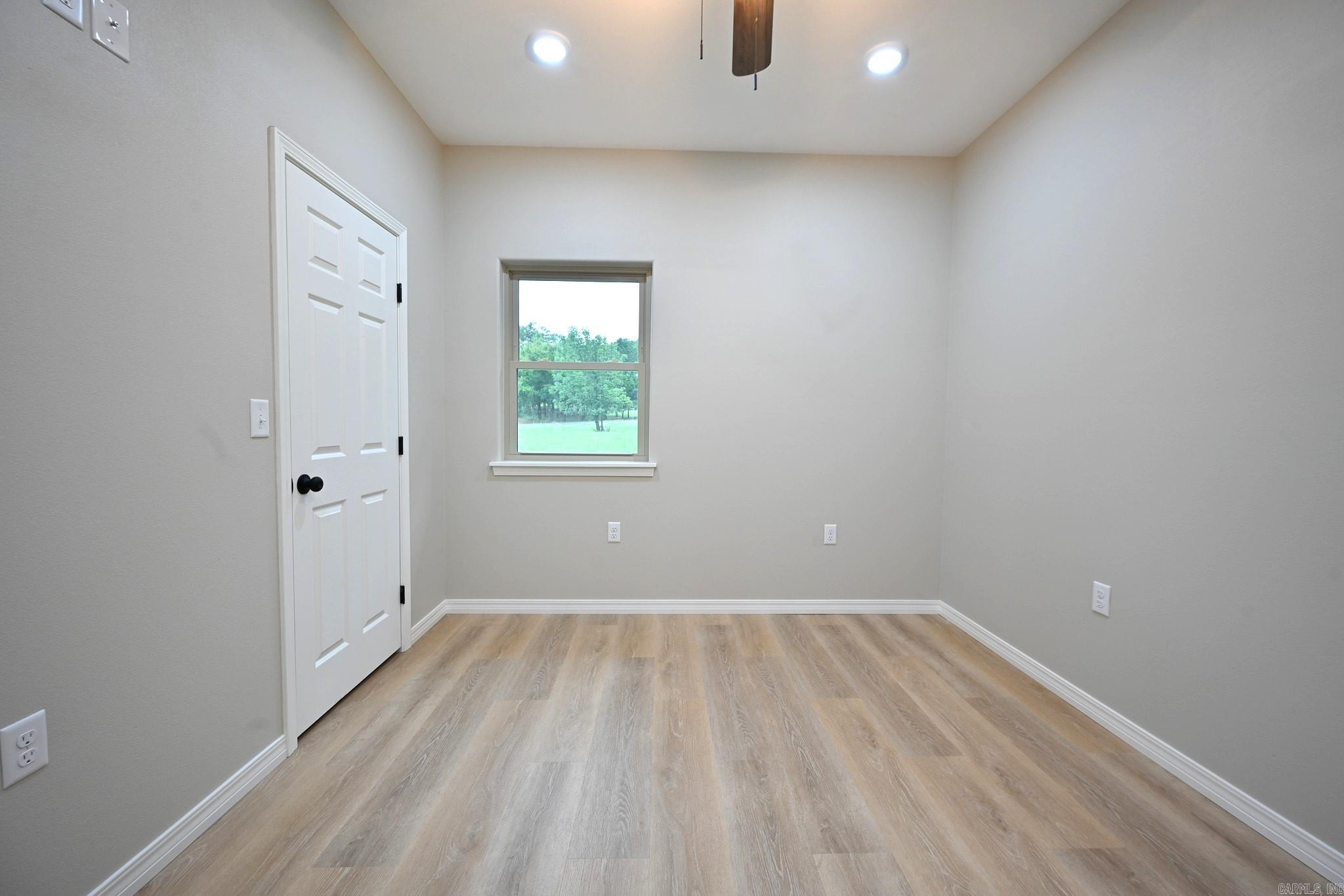 104 Red Oak Drive Property Photo 30