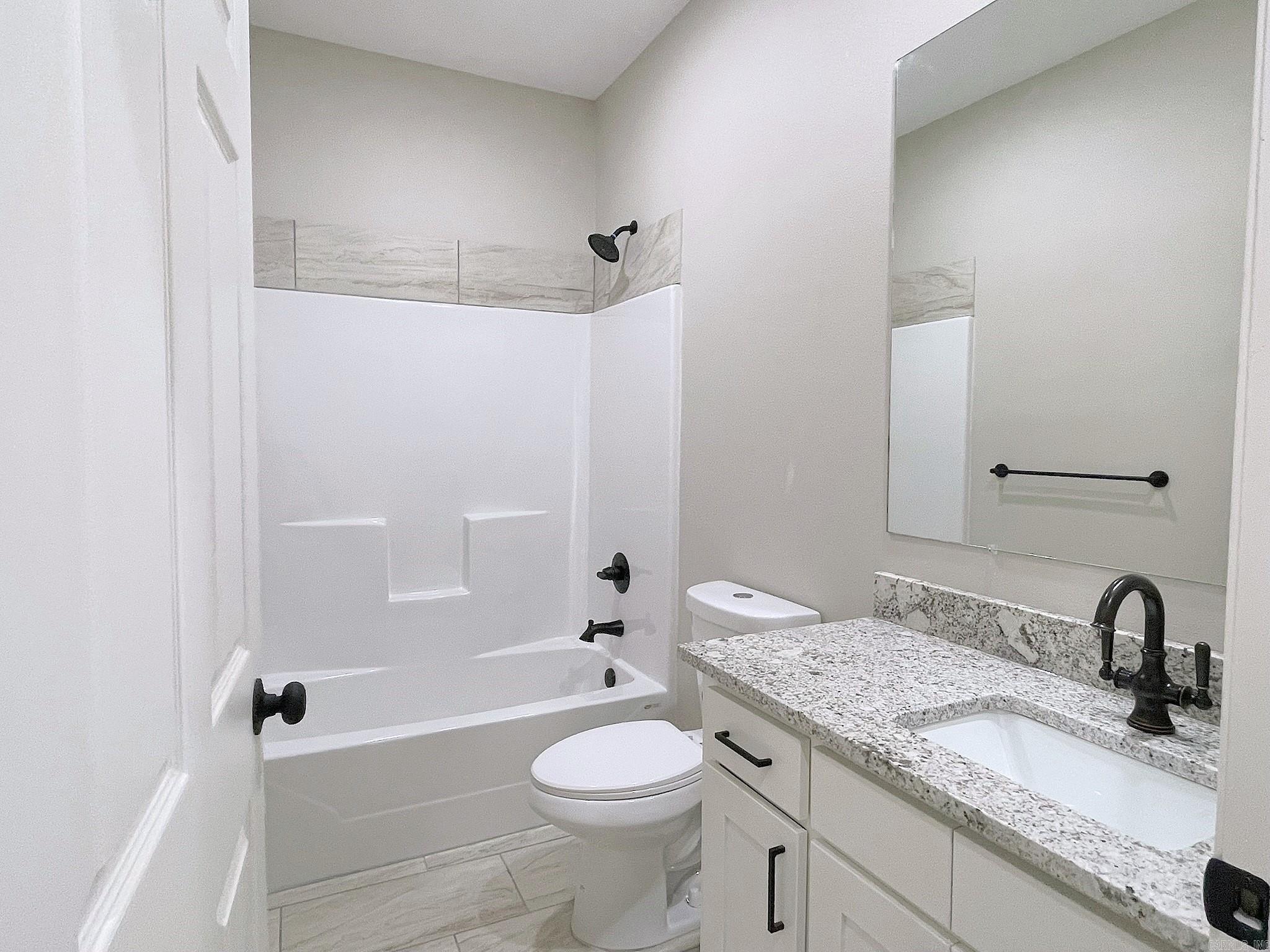 104 Red Oak Drive Property Photo 32