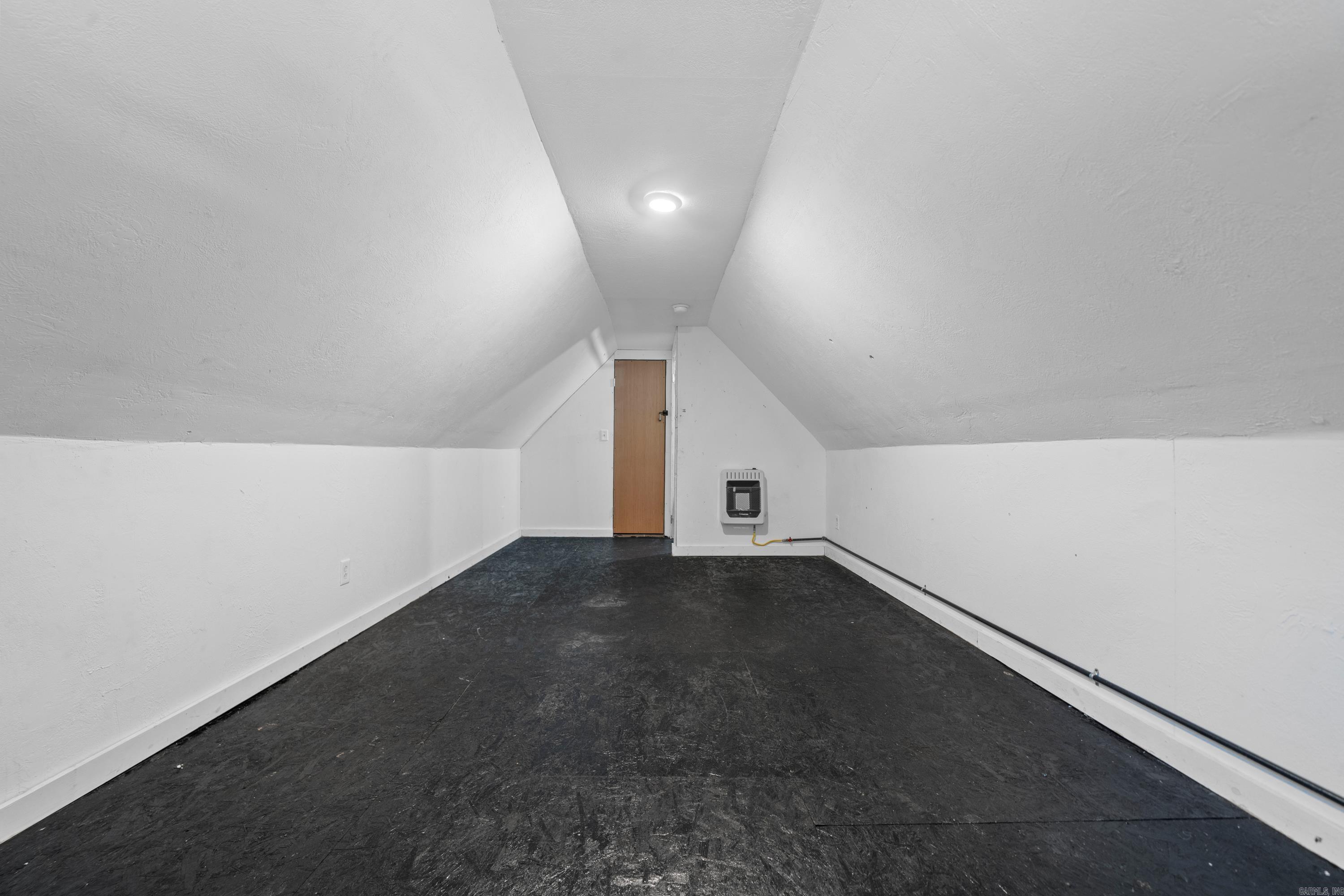 216 Elizabeth Terrace Property Photo 33