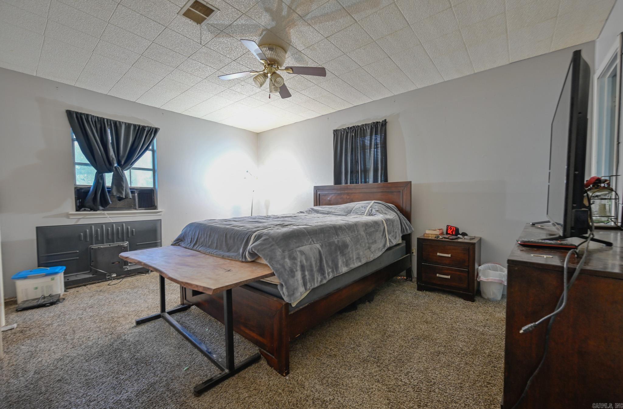 142 Cardinal Lane Property Photo 18