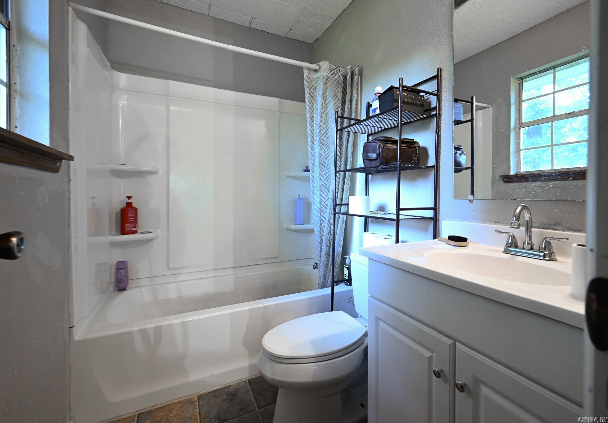 142 Cardinal Lane Property Photo 20