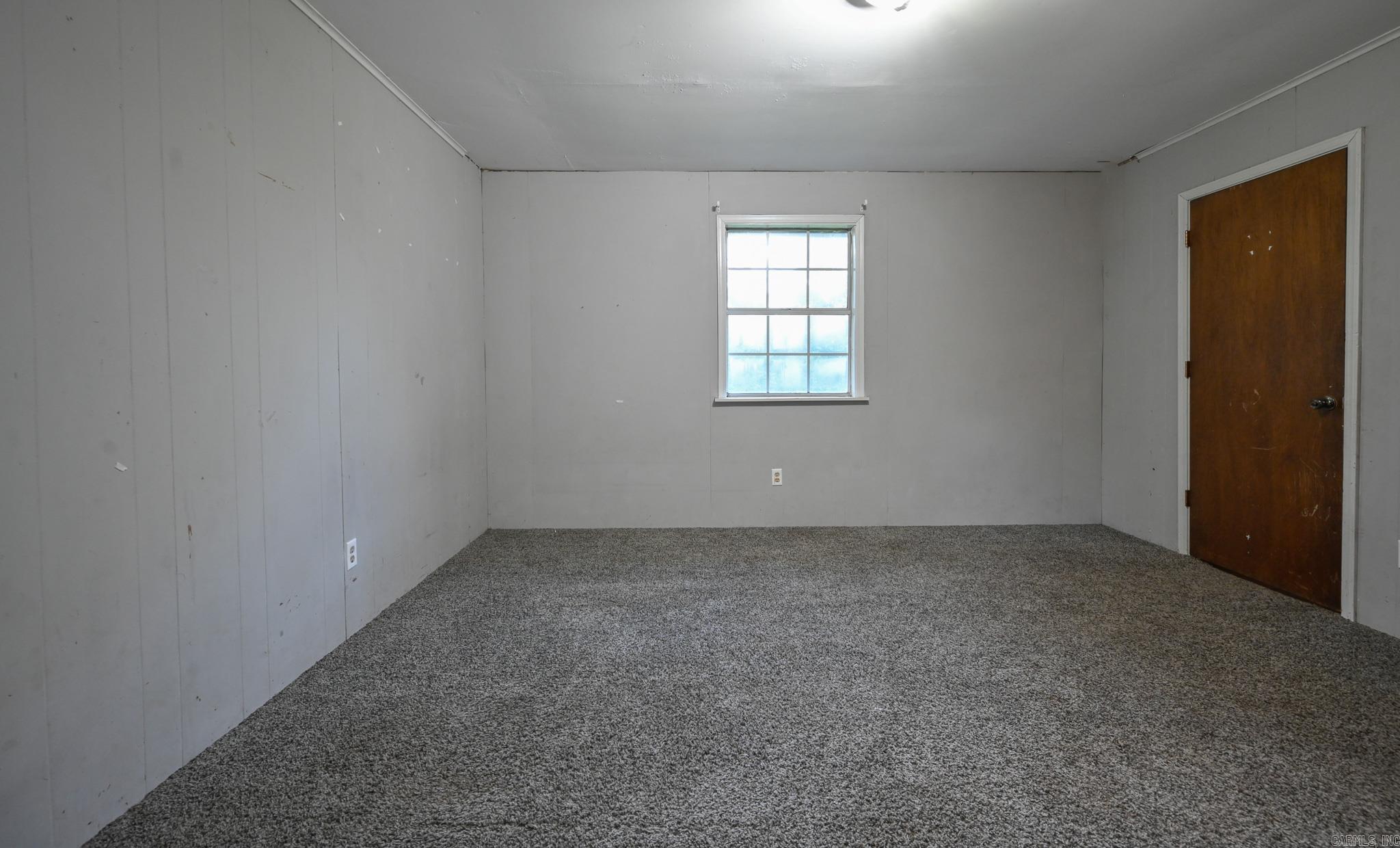 142 Cardinal Lane Property Photo 24