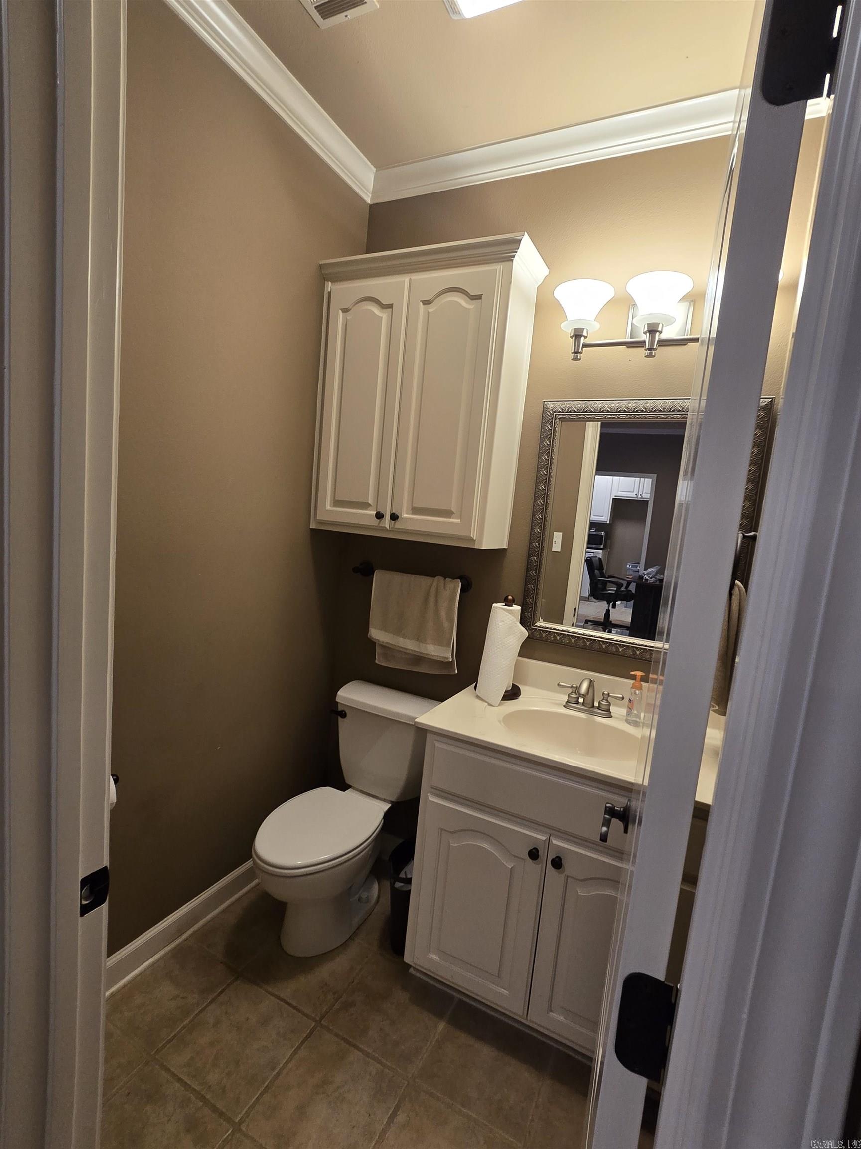 18425-18509 Kanis Road Property Photo 27