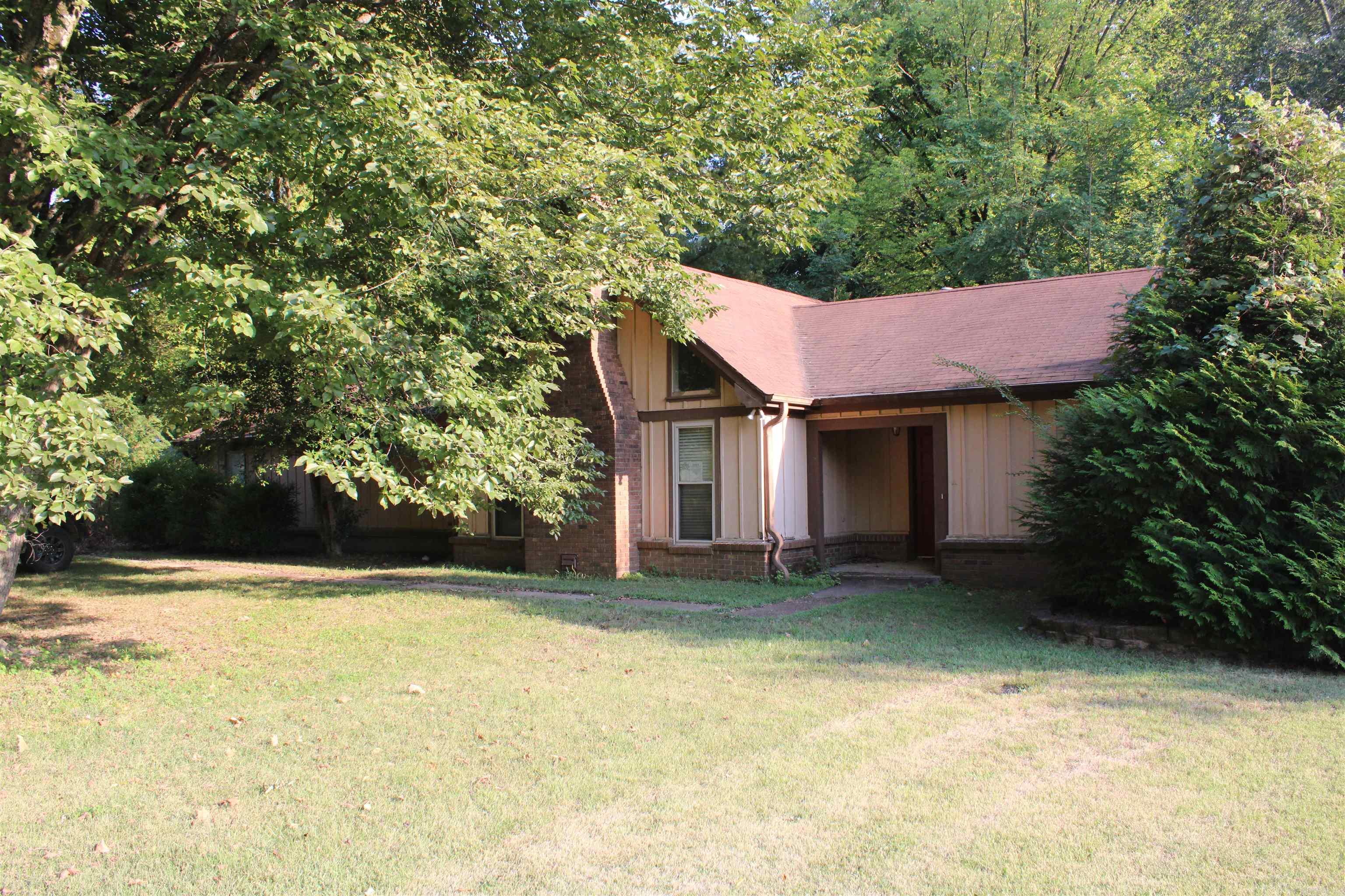 119 Valley Dr Property Photo 2