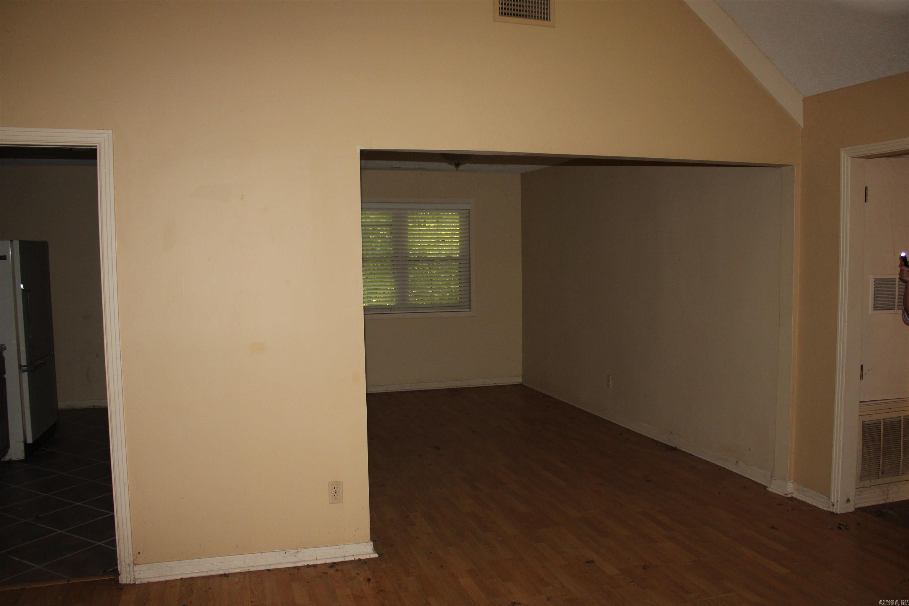 119 Valley Dr Property Photo 9