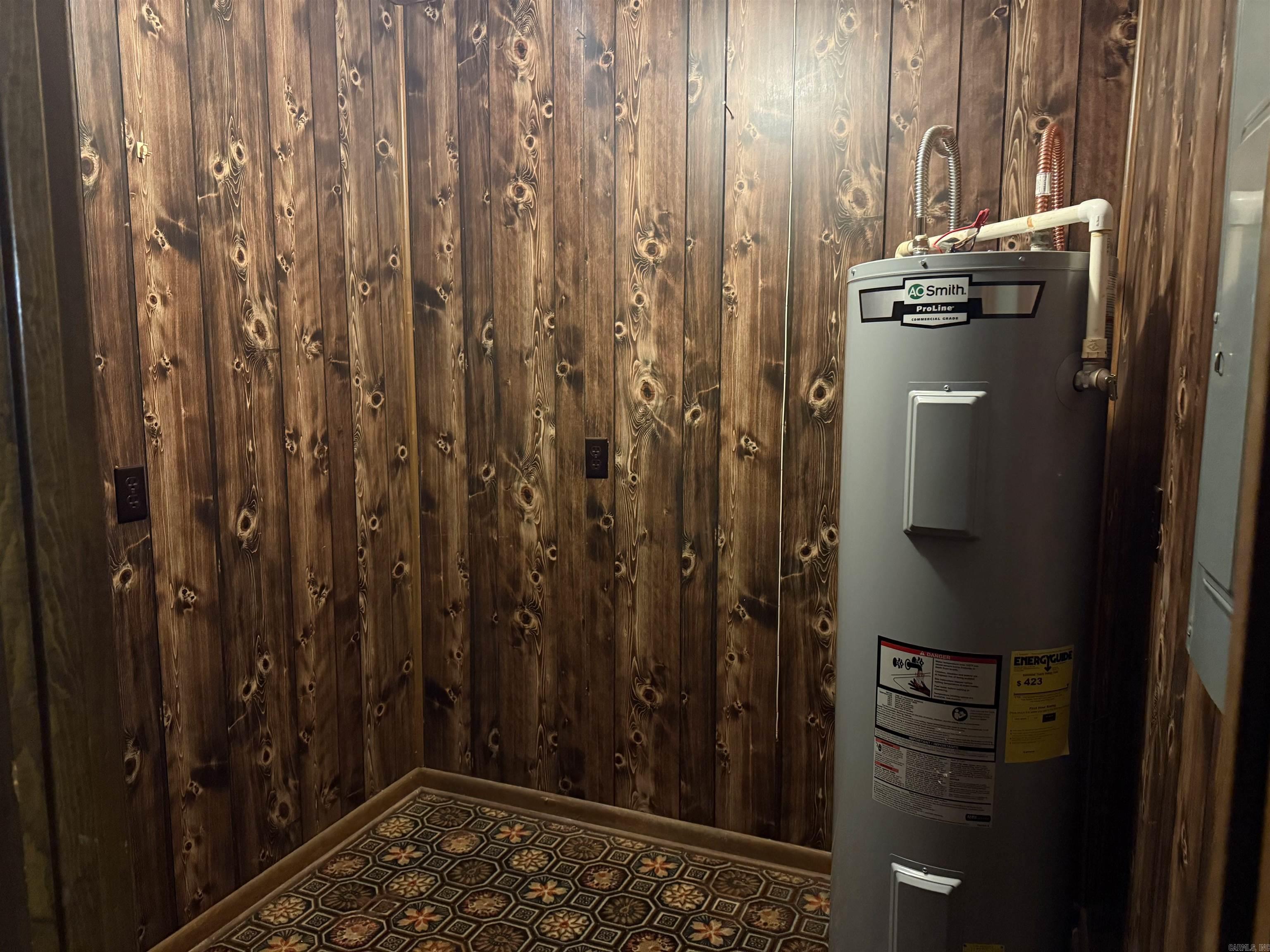 1406 Ridgway Road Property Photo 4