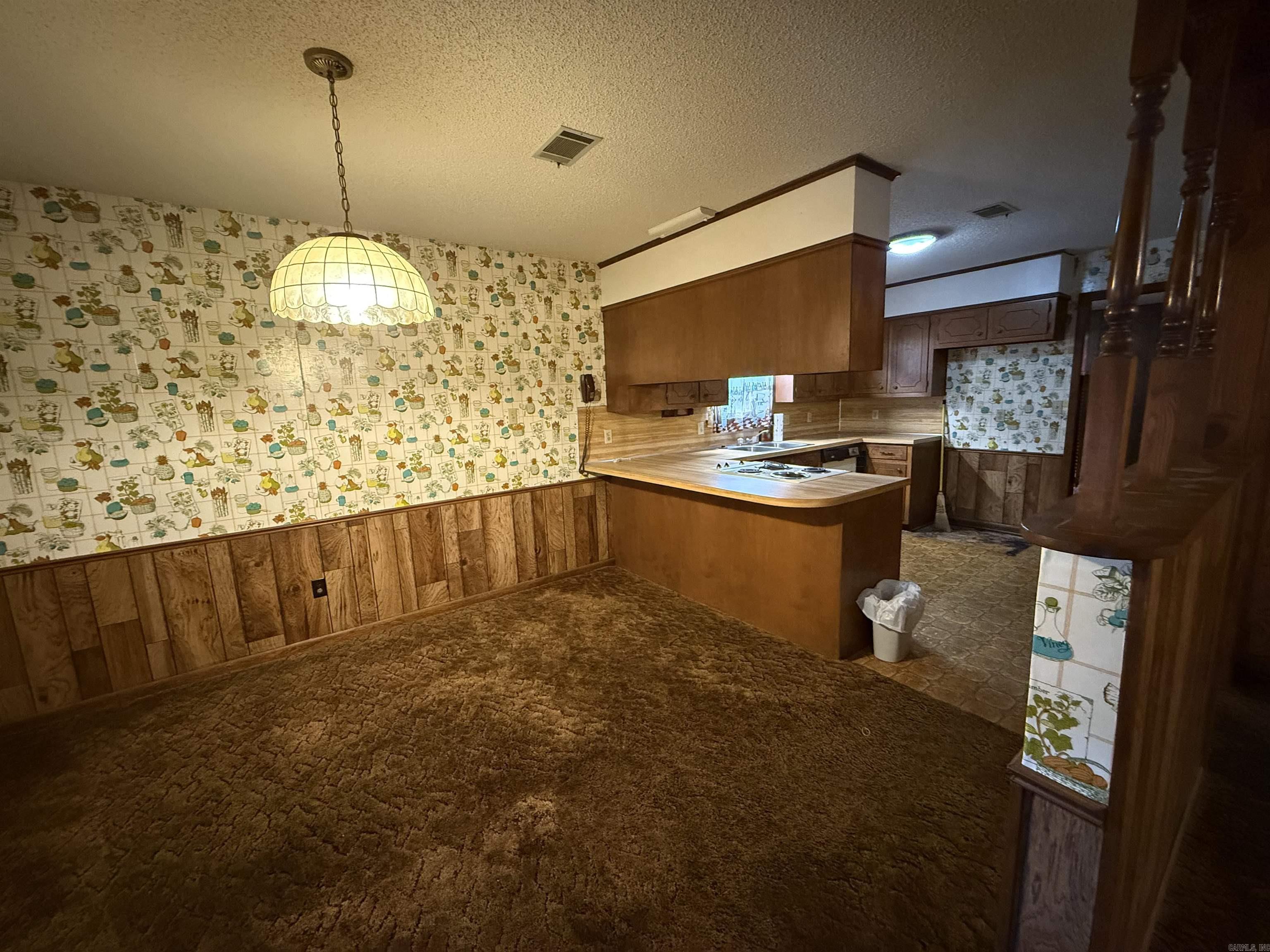 1406 Ridgway Road Property Photo 8