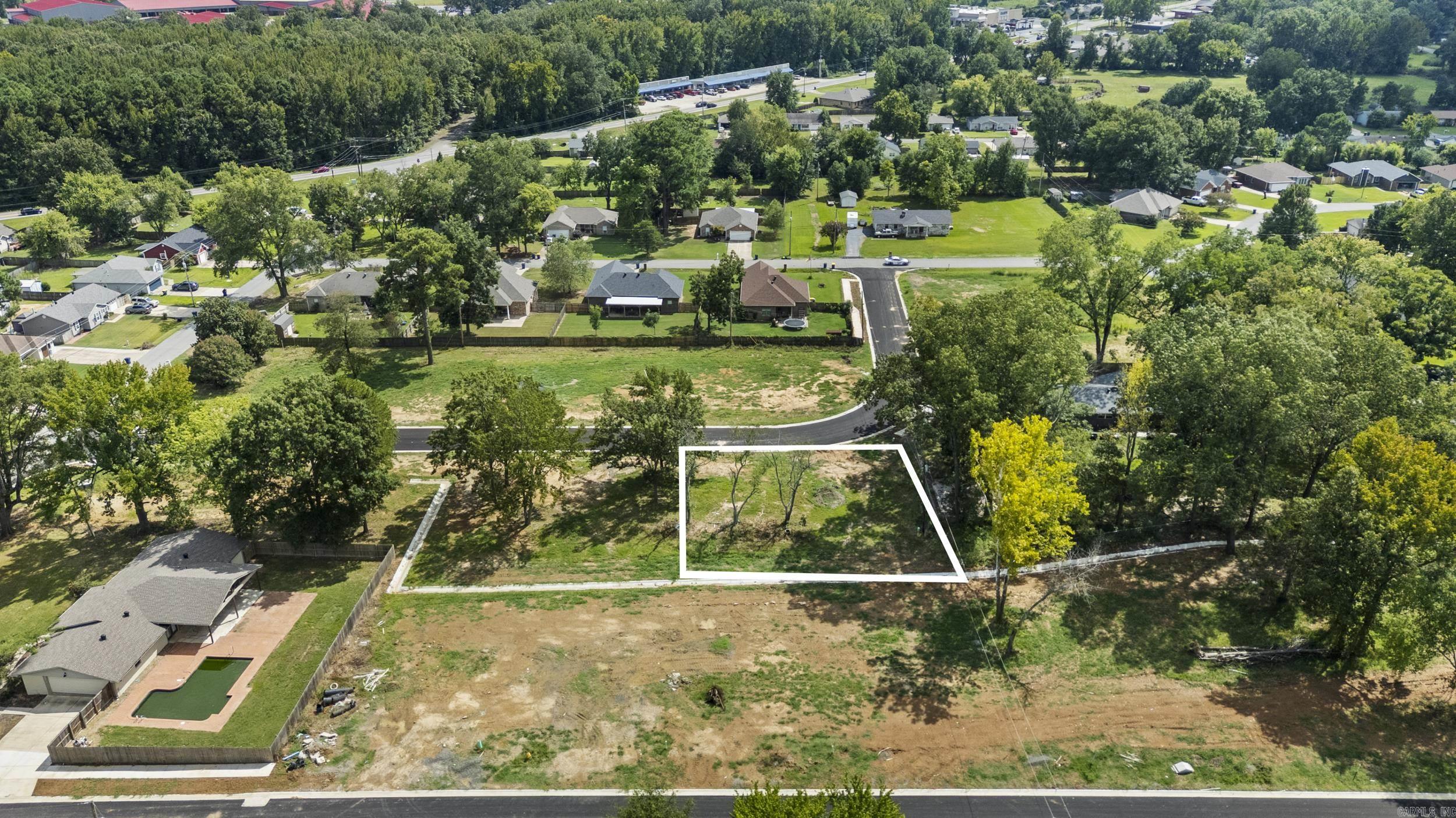 108 Christian Lane Property Photo 4