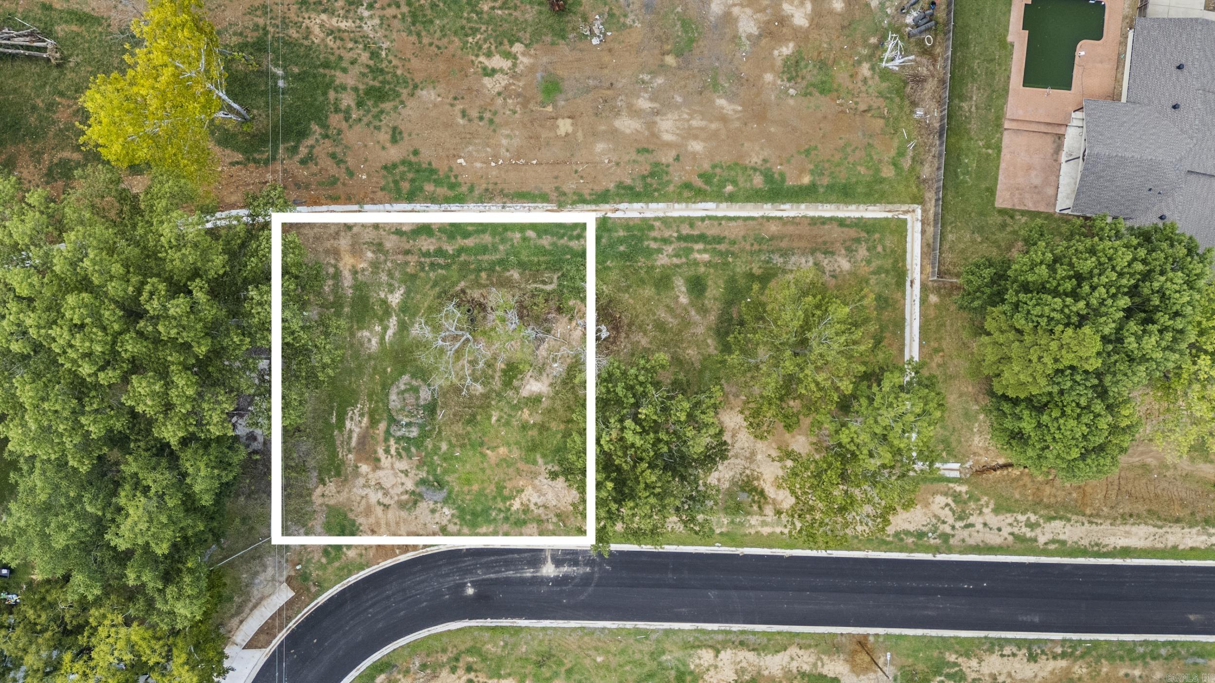 108 Christian Lane Property Photo 5