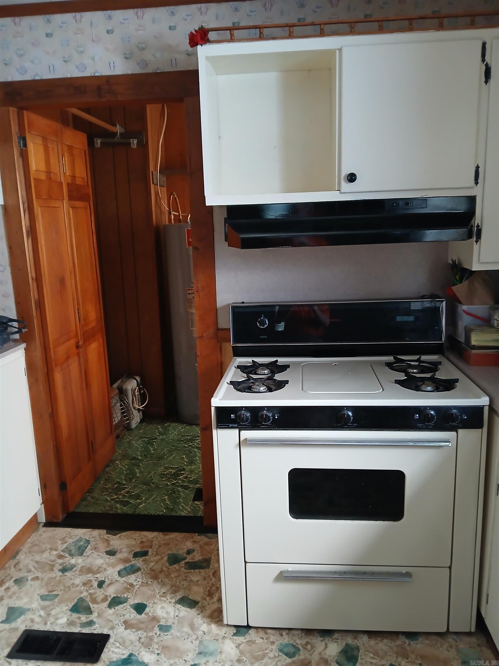 139 841 Road Property Photo 3