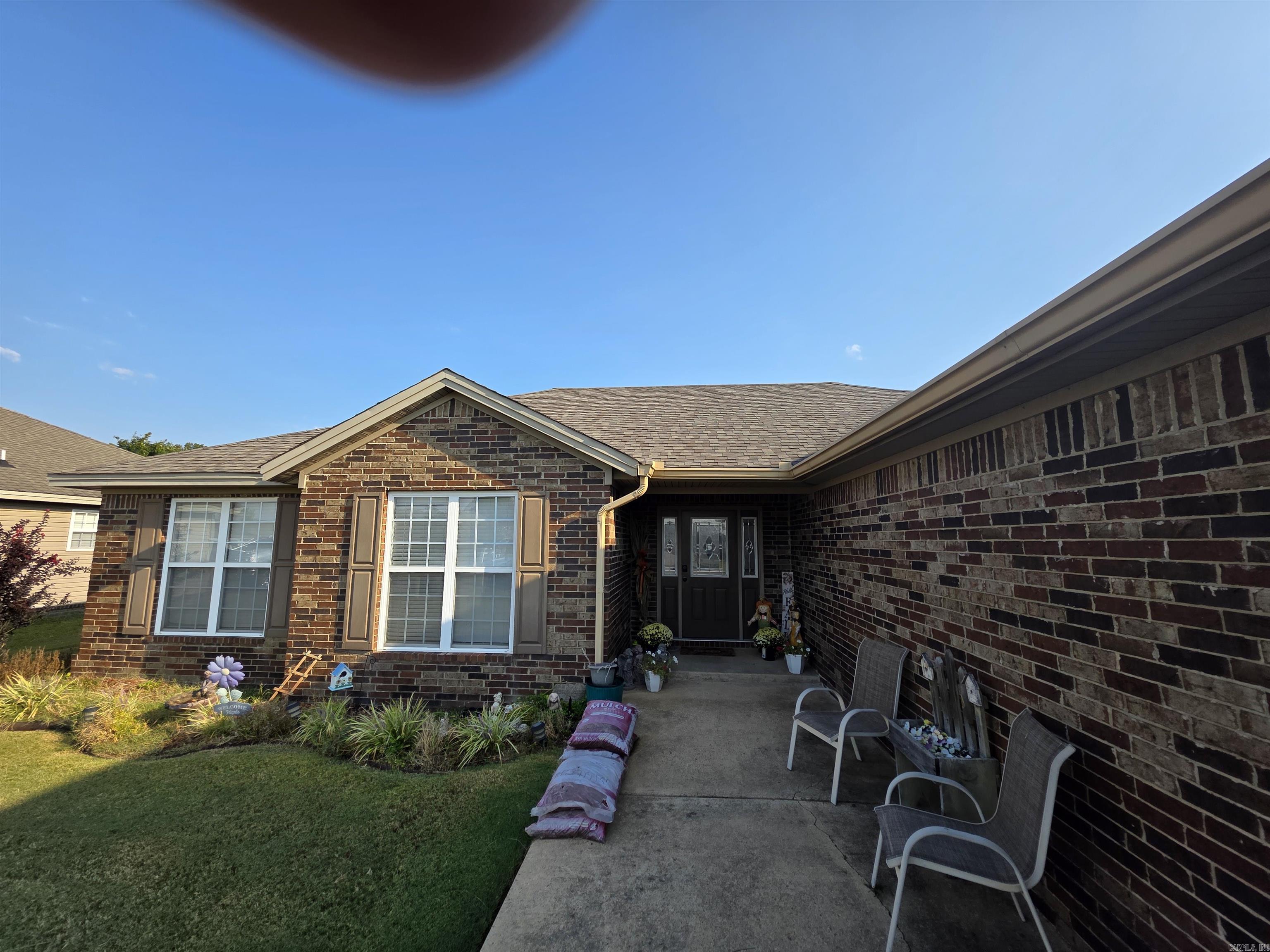 6024 Whitecliff Property Photo 6