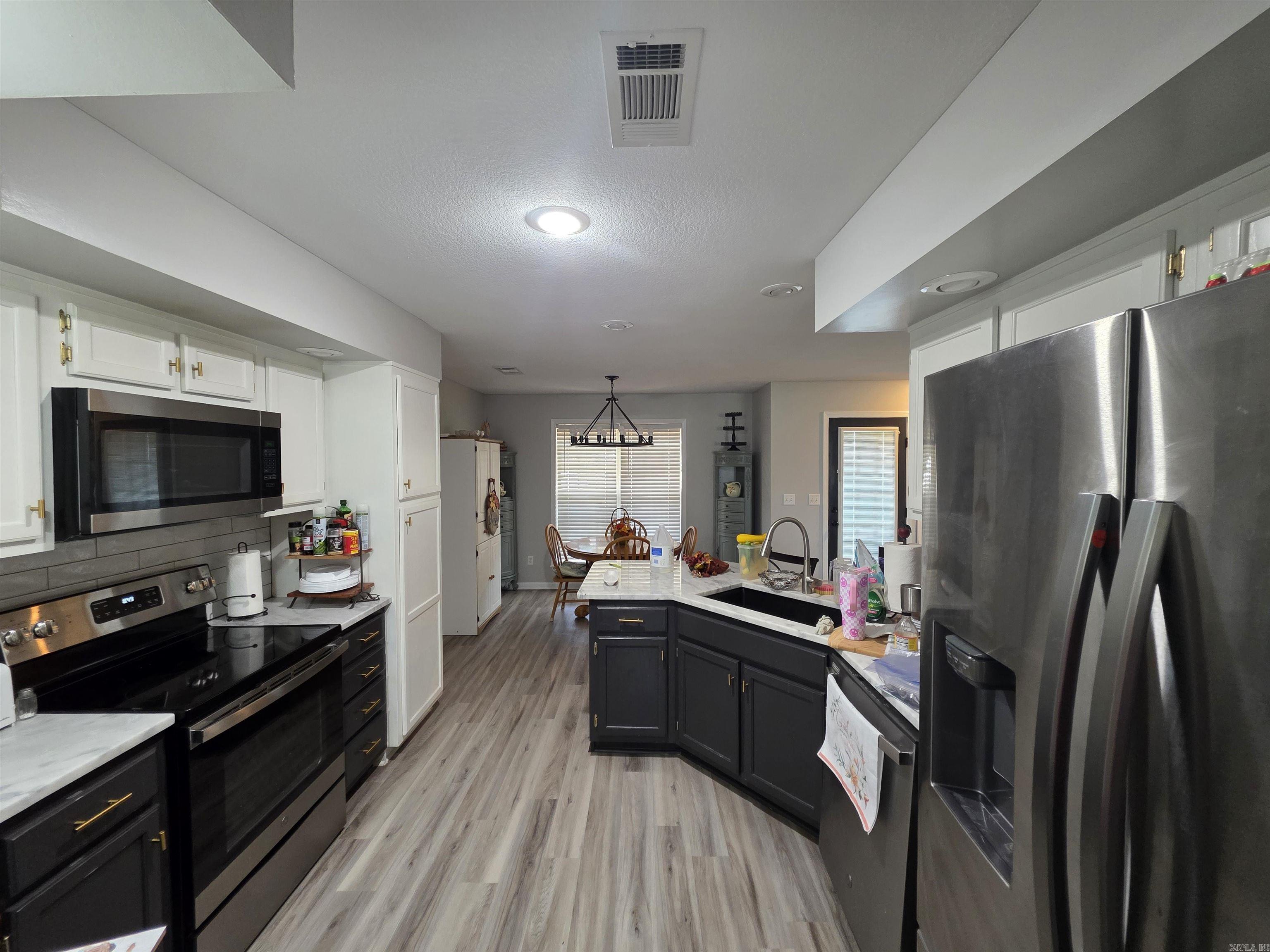 6024 Whitecliff Property Photo 10