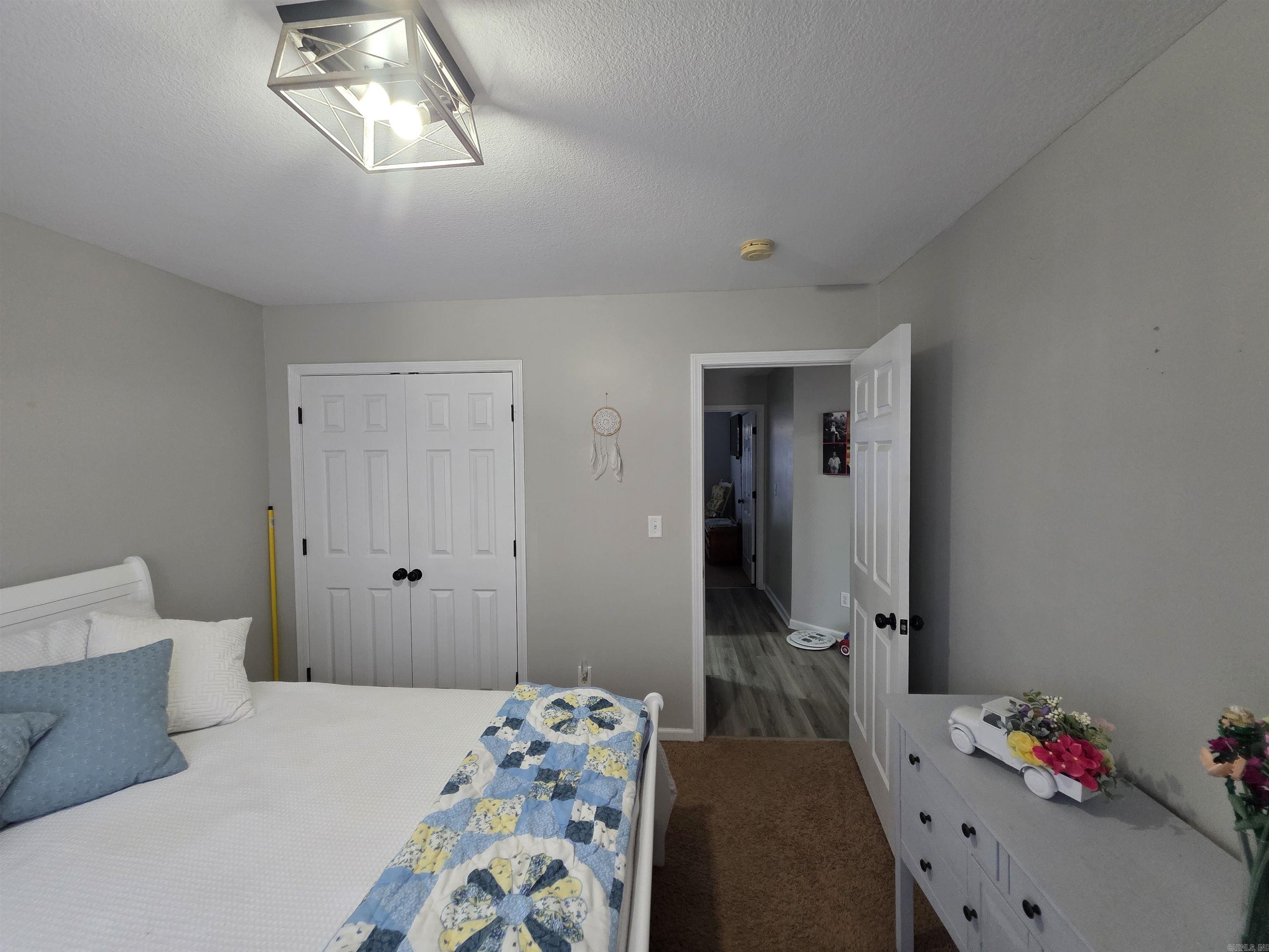 6024 Whitecliff Property Photo 14