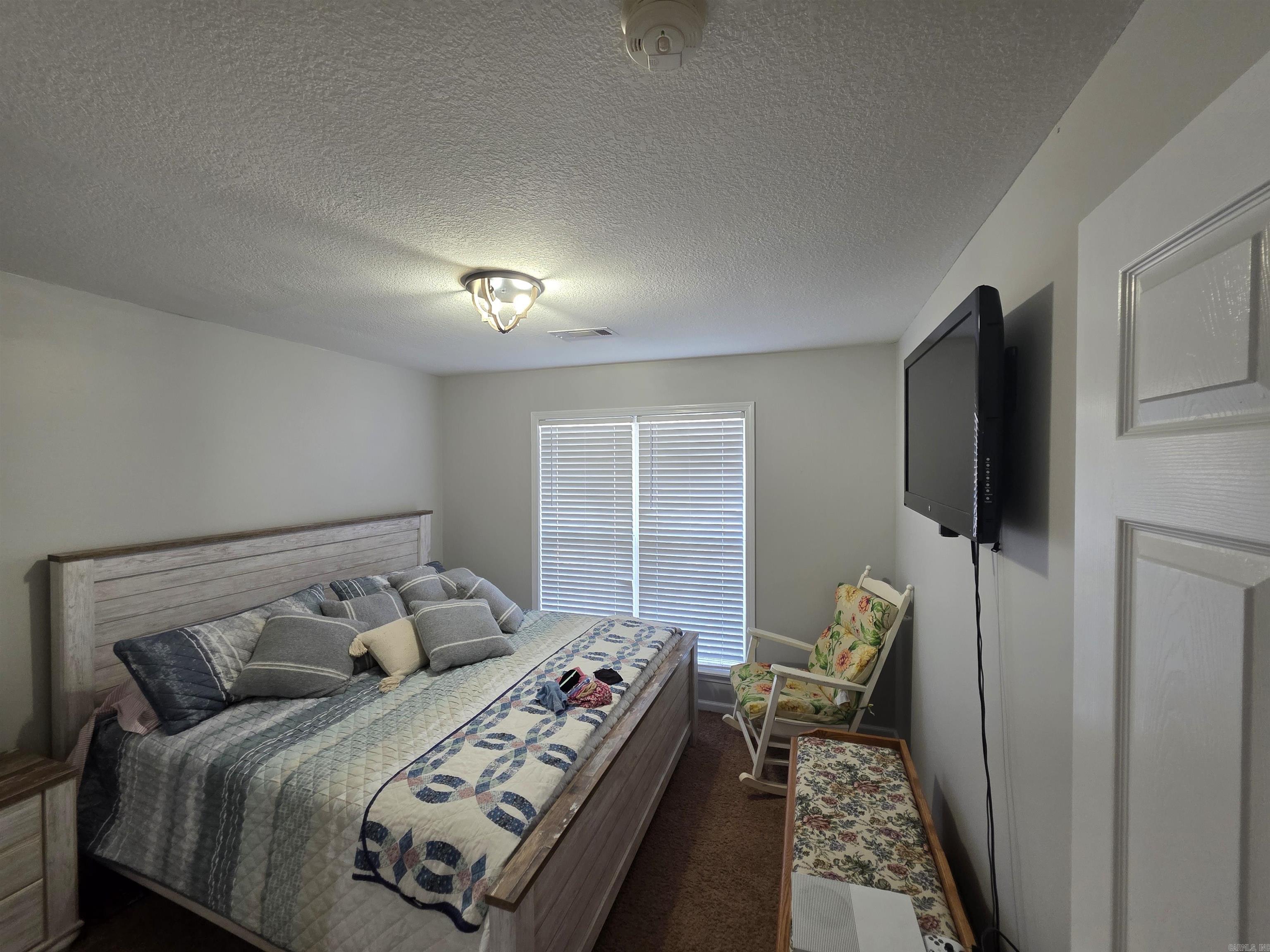 6024 Whitecliff Property Photo 16