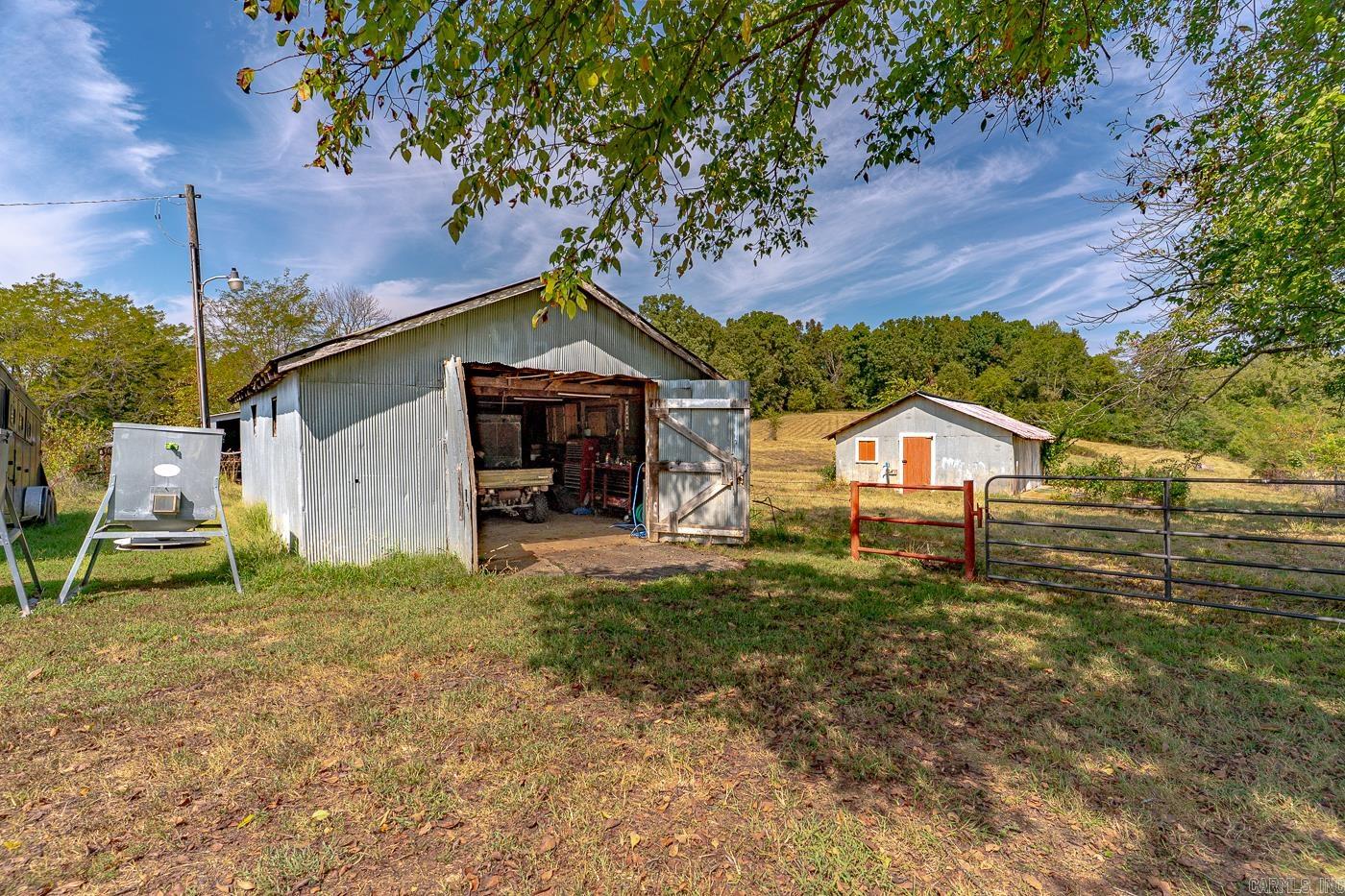 19571 W Highway 90 Property Photo 35