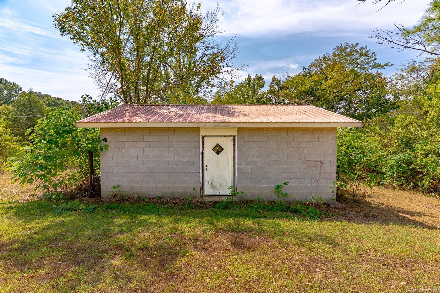 19571 W Highway 90 Property Photo 37