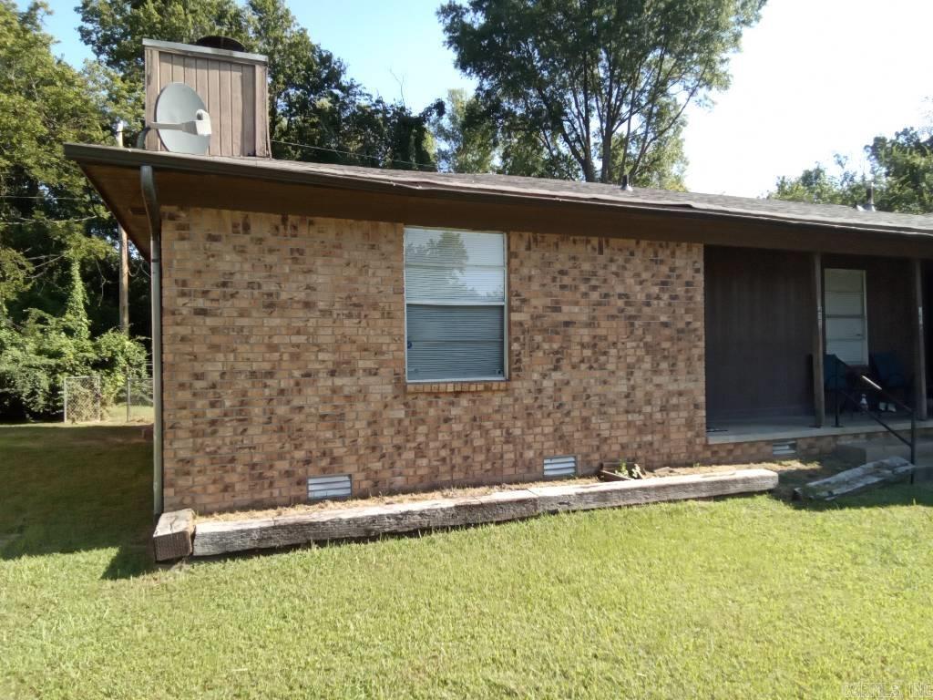 1423-1425 Stafford Rd Property Photo 3