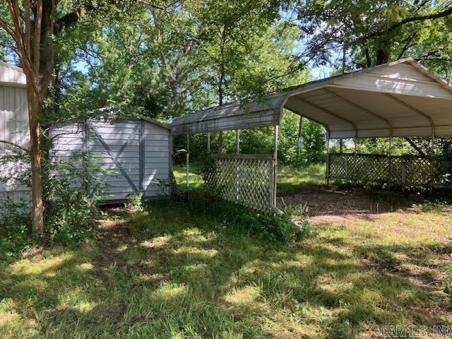 420 Highway 290 Property Photo 6