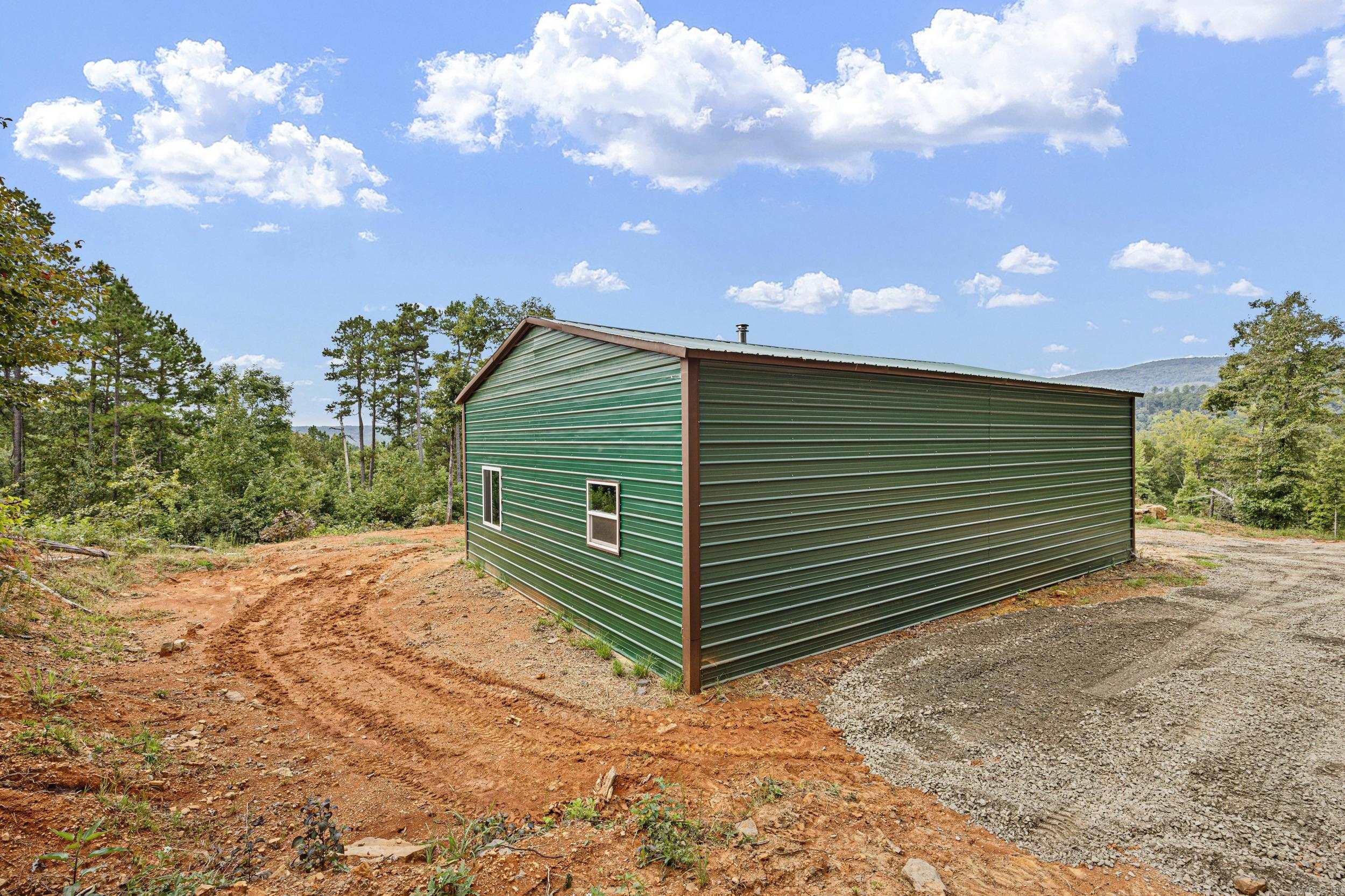 18497 Highway 123 Property Photo 5