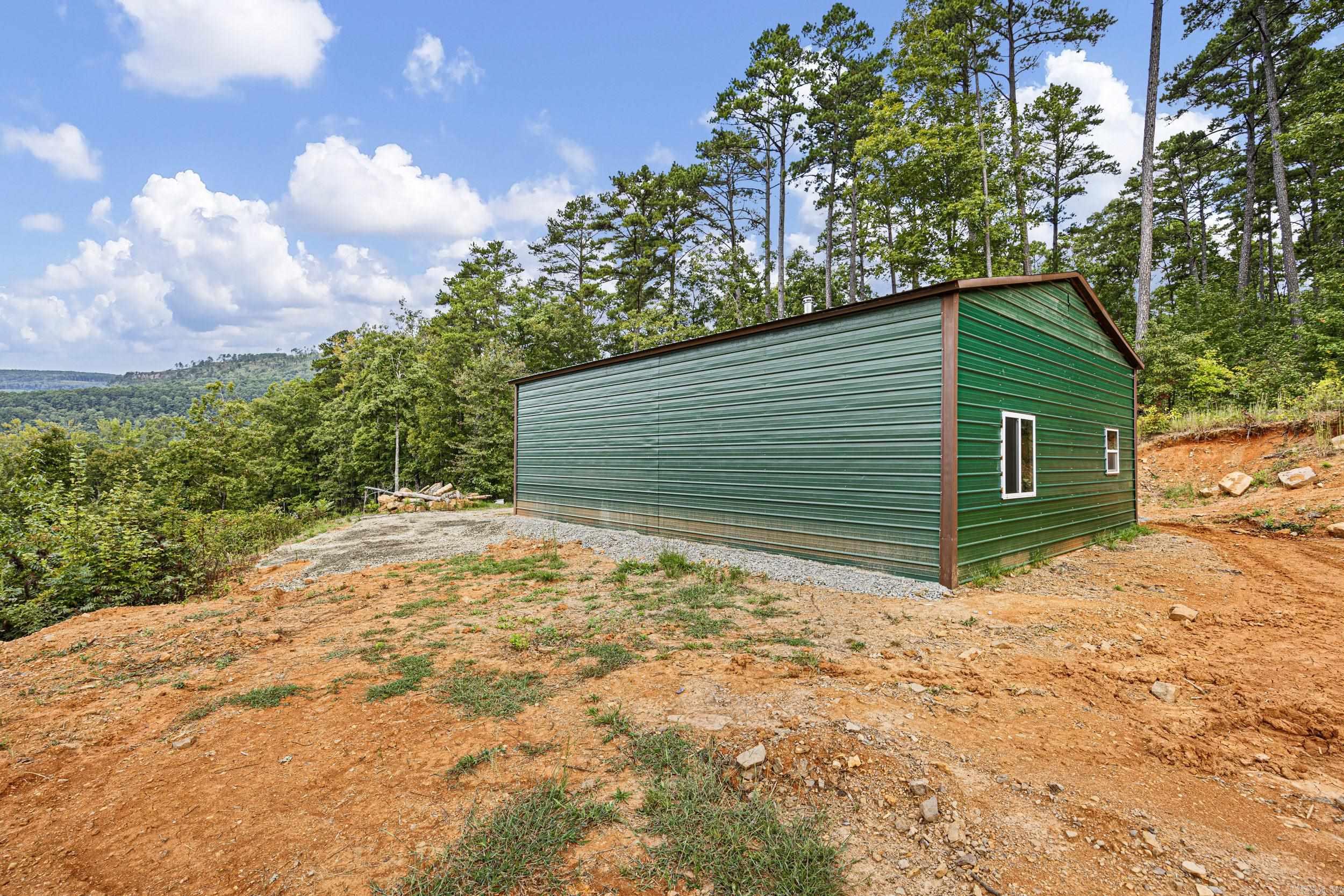 18497 Highway 123 Property Photo 6