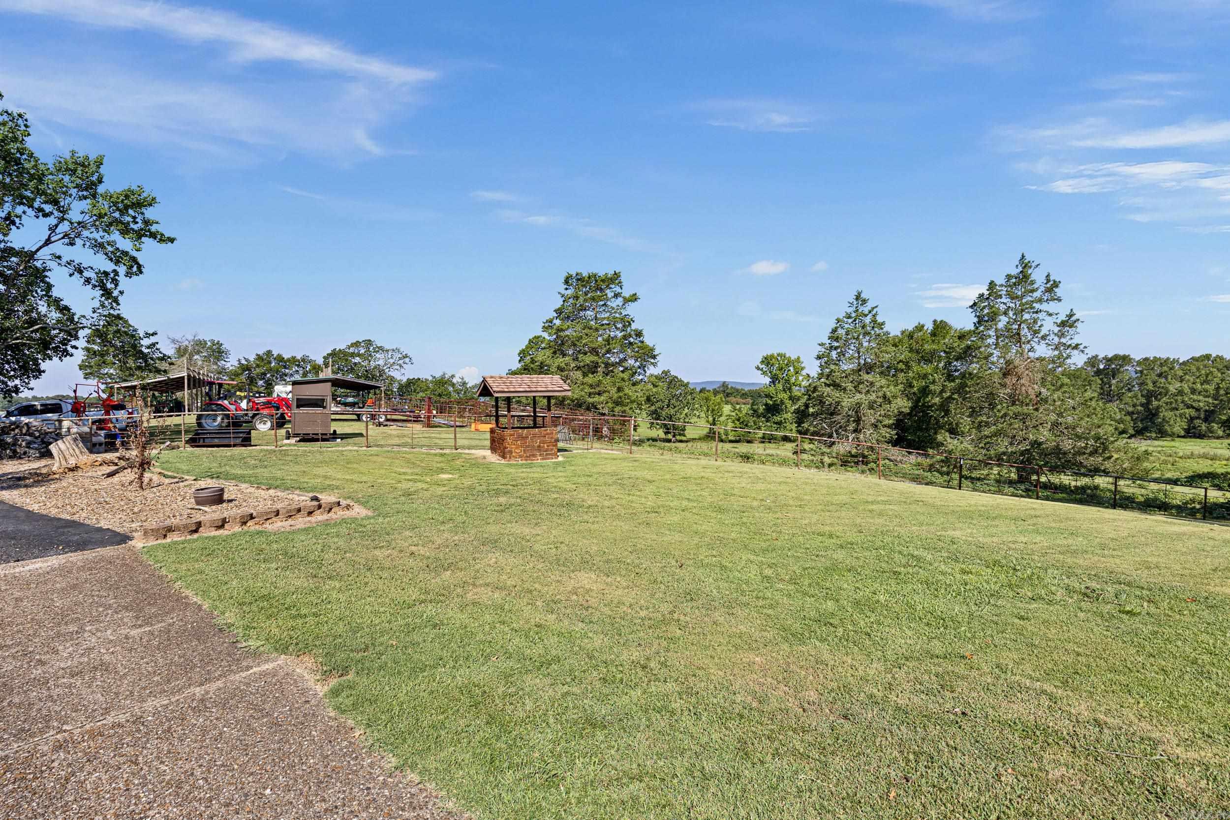 18015 E State Highway 28 Property Photo 9