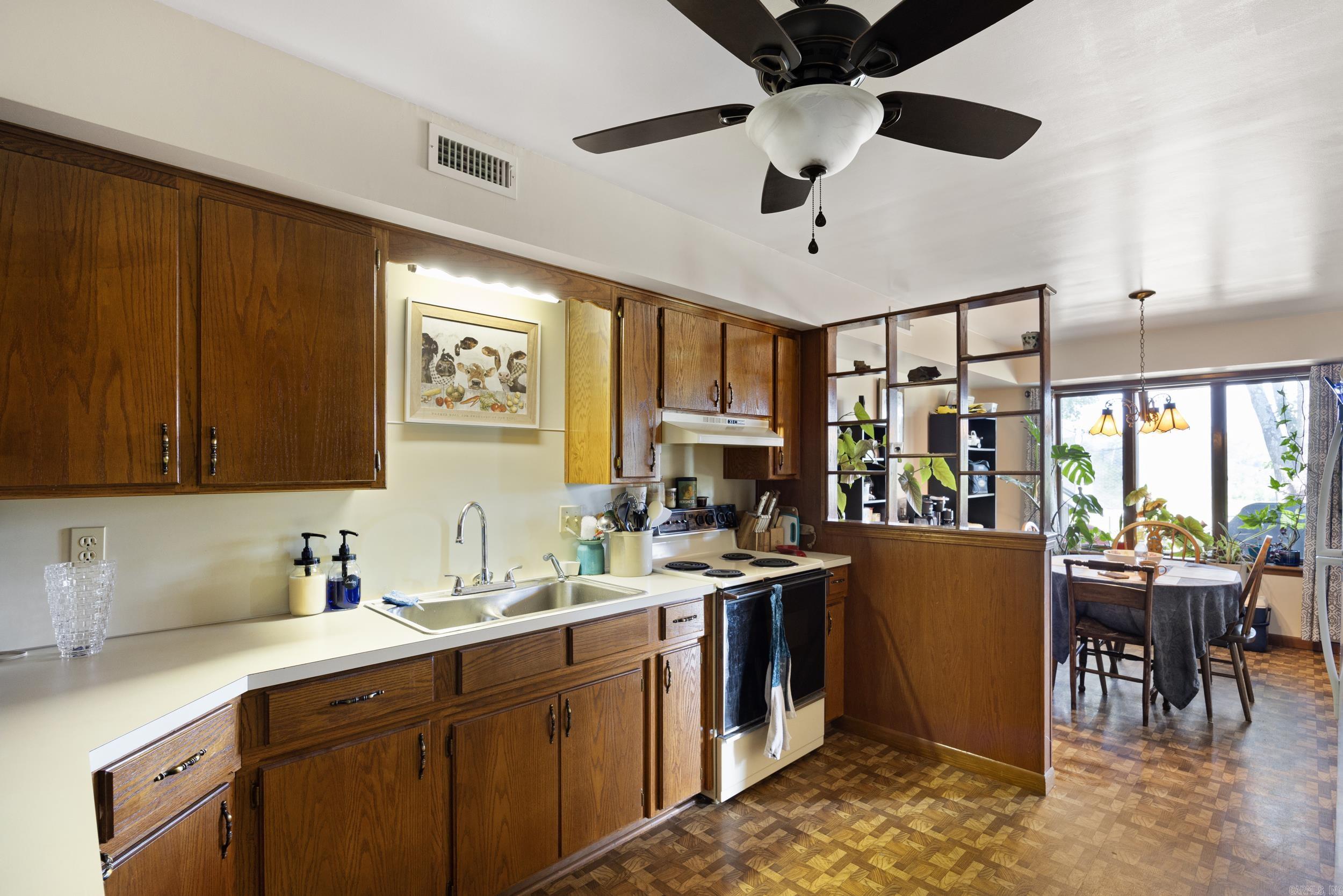 18015 E State Highway 28 Property Photo 41