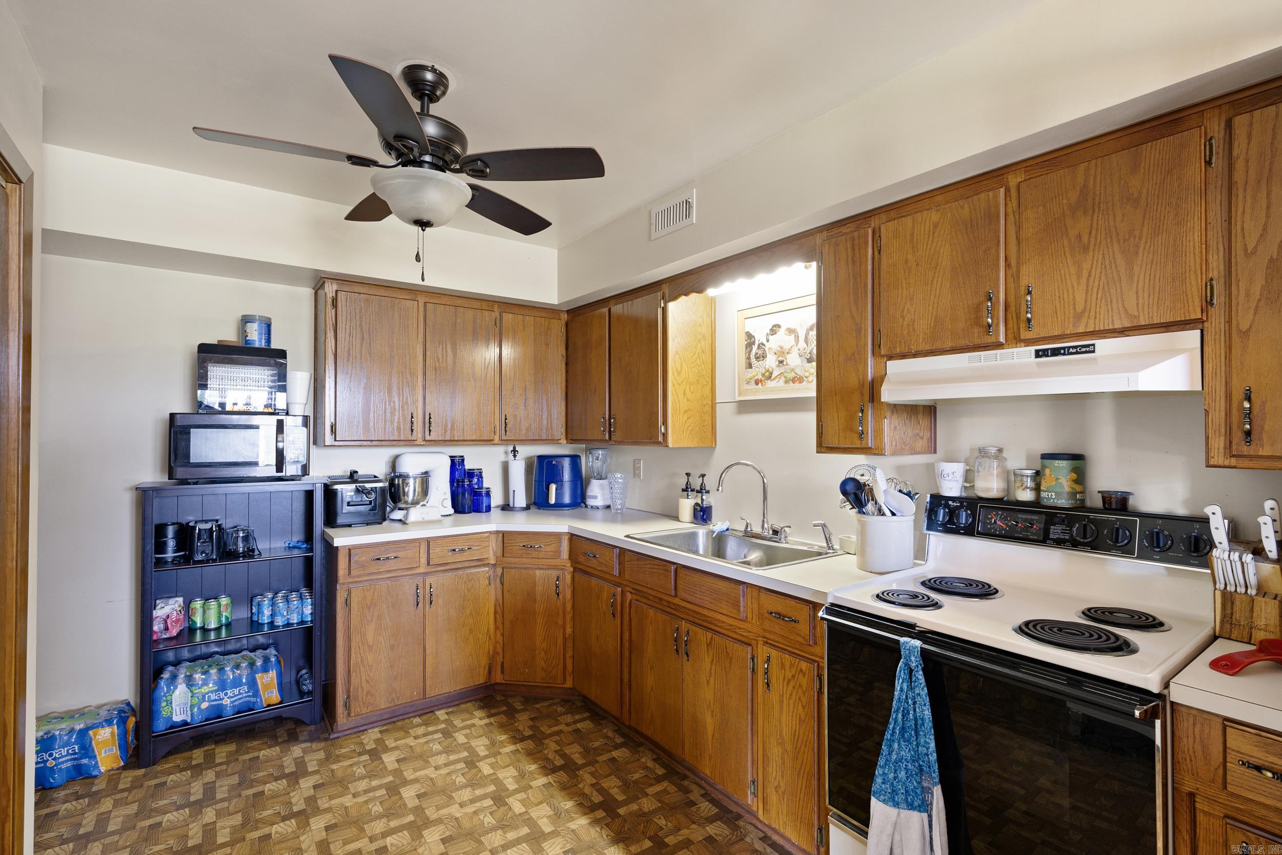 18015 E State Highway 28 Property Photo 42