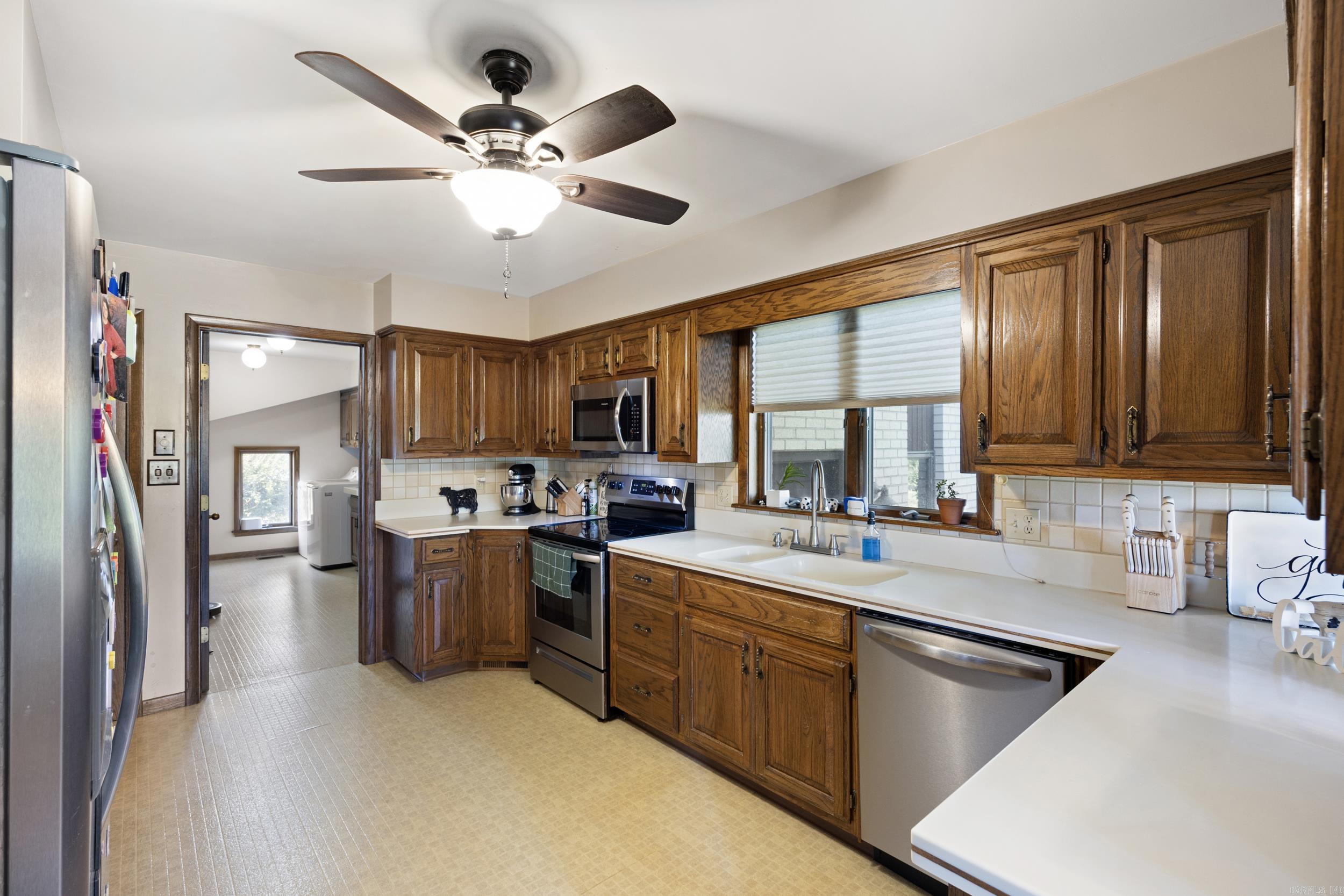 18015 E State Highway 28 Property Photo 47