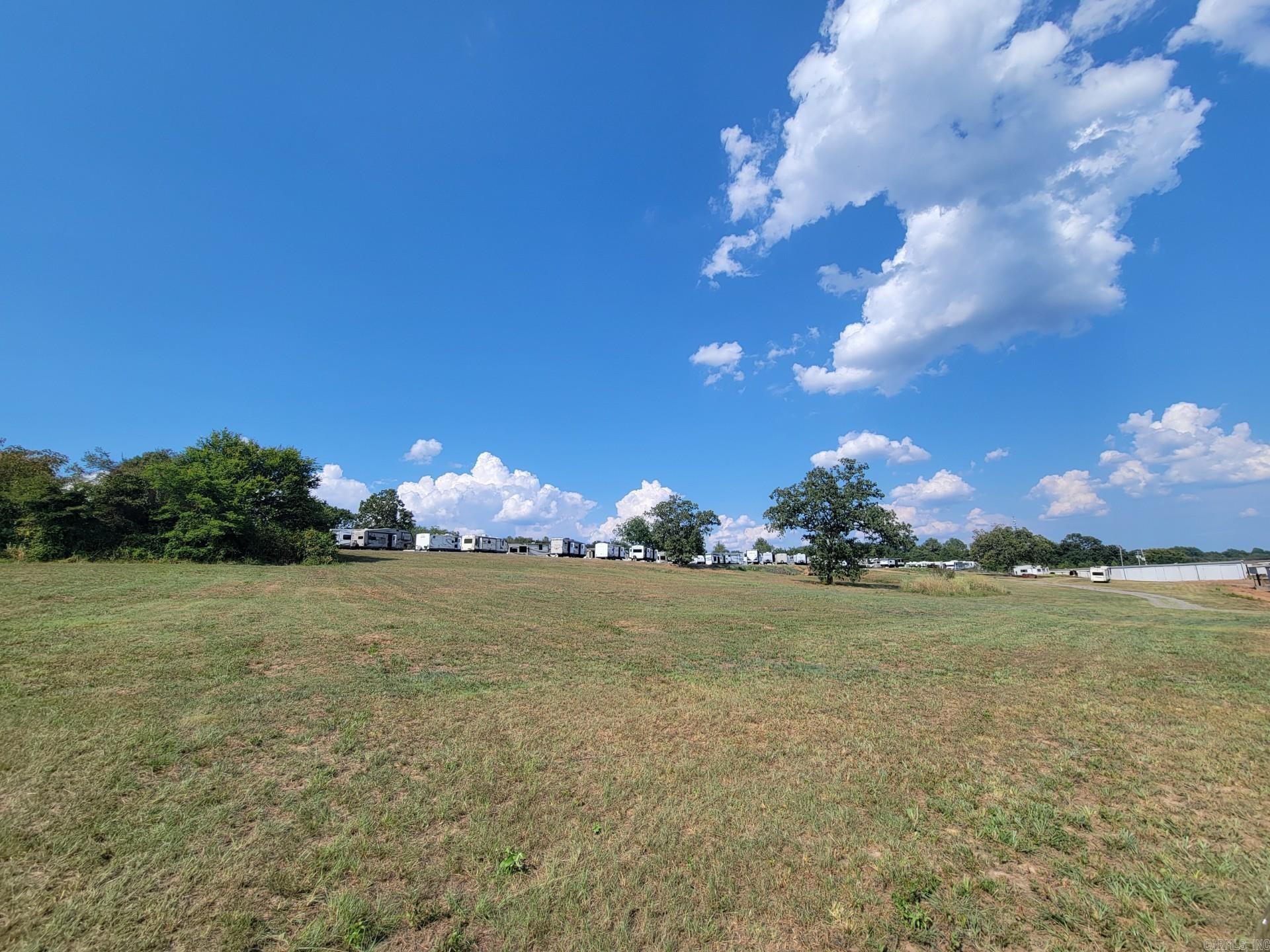 307 W Parker Property Photo 5
