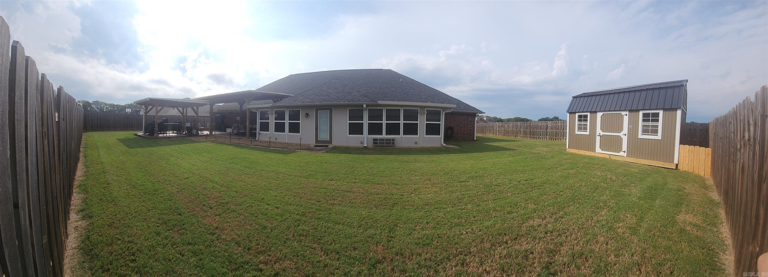 108 Sioux St Property Photo 45