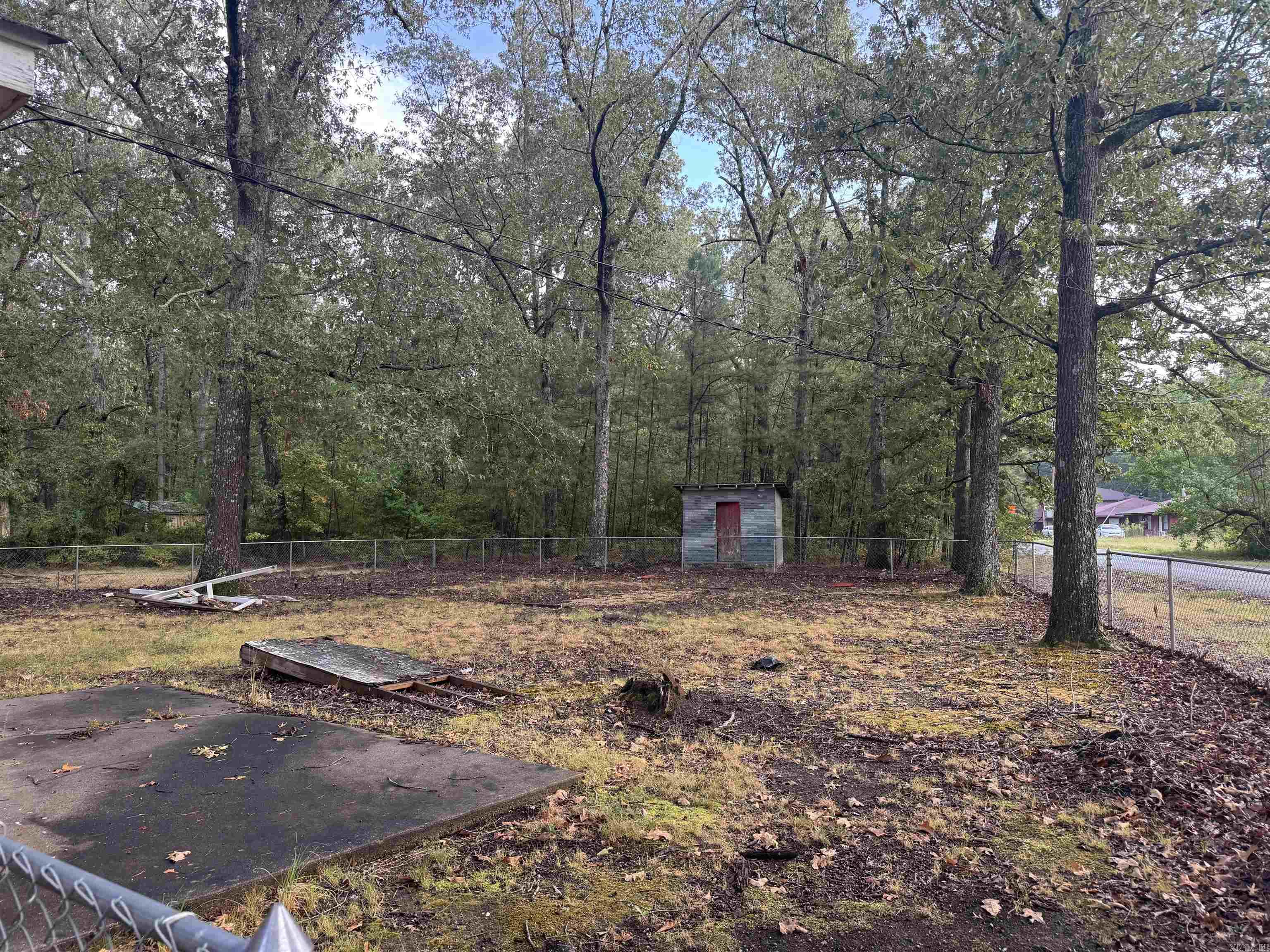 6328 Sheridan Rd Property Photo 3
