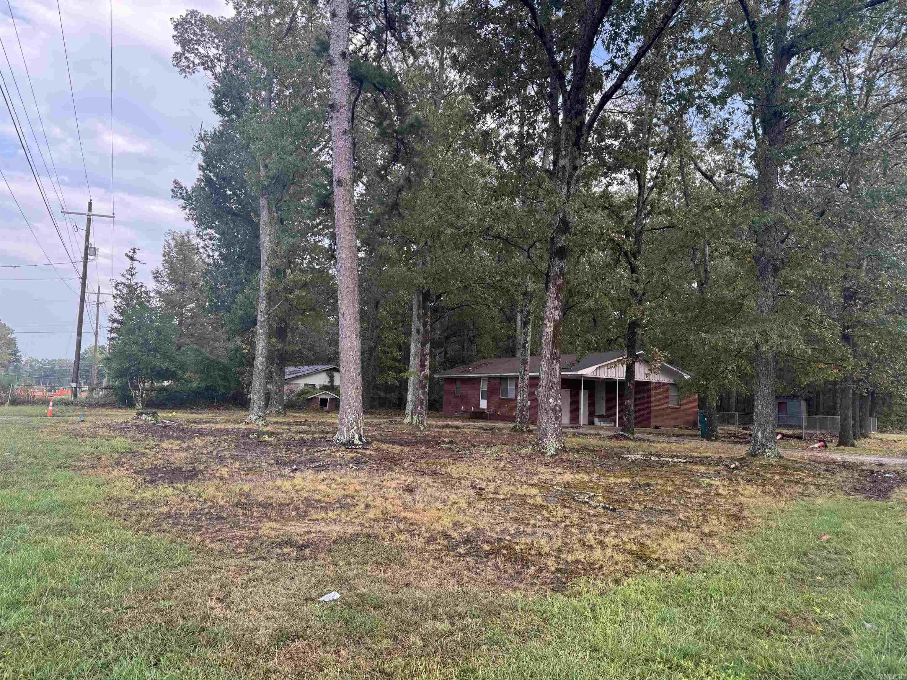 6328 Sheridan Rd Property Photo 5