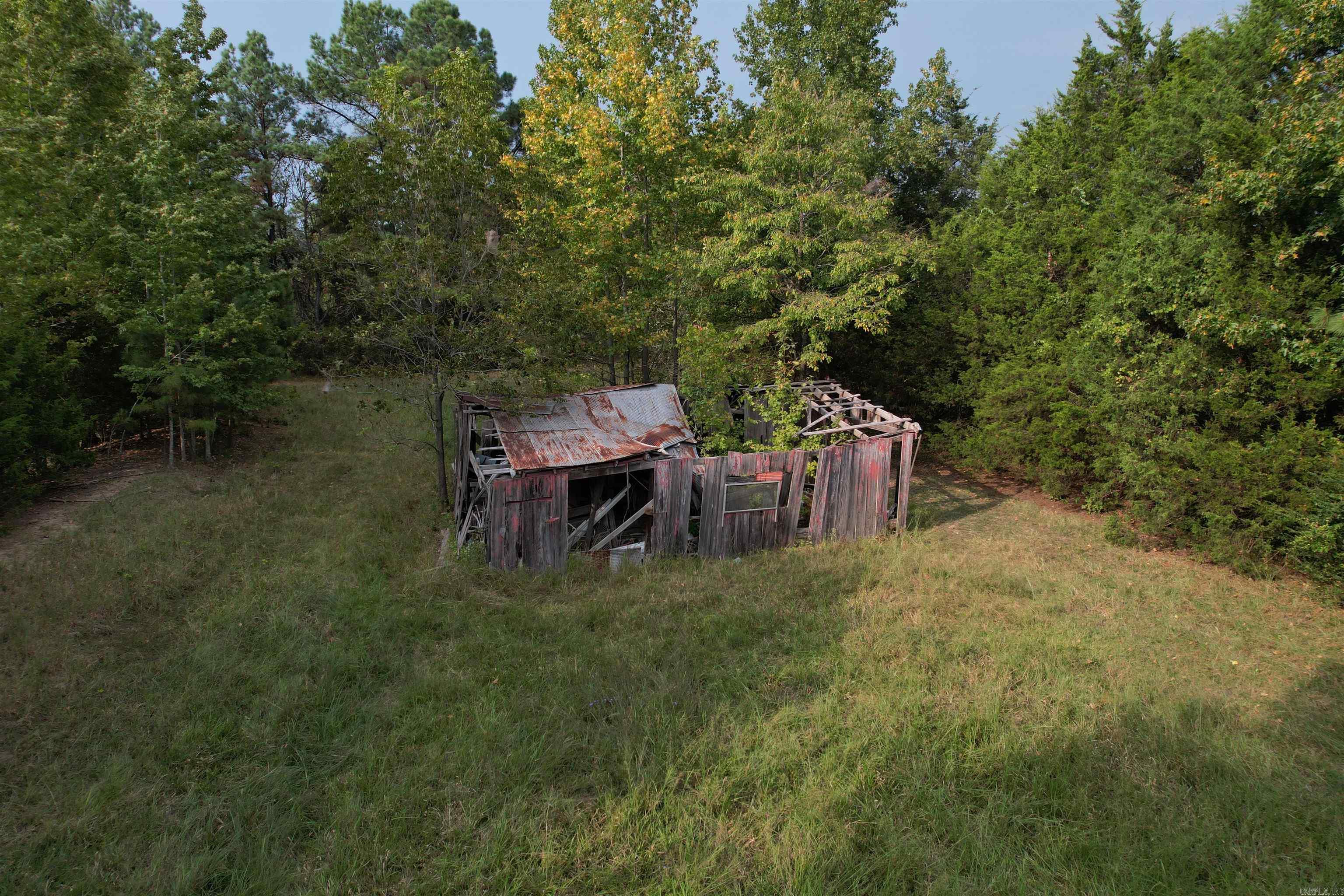 835 Velvet Ridge Road Property Photo 3