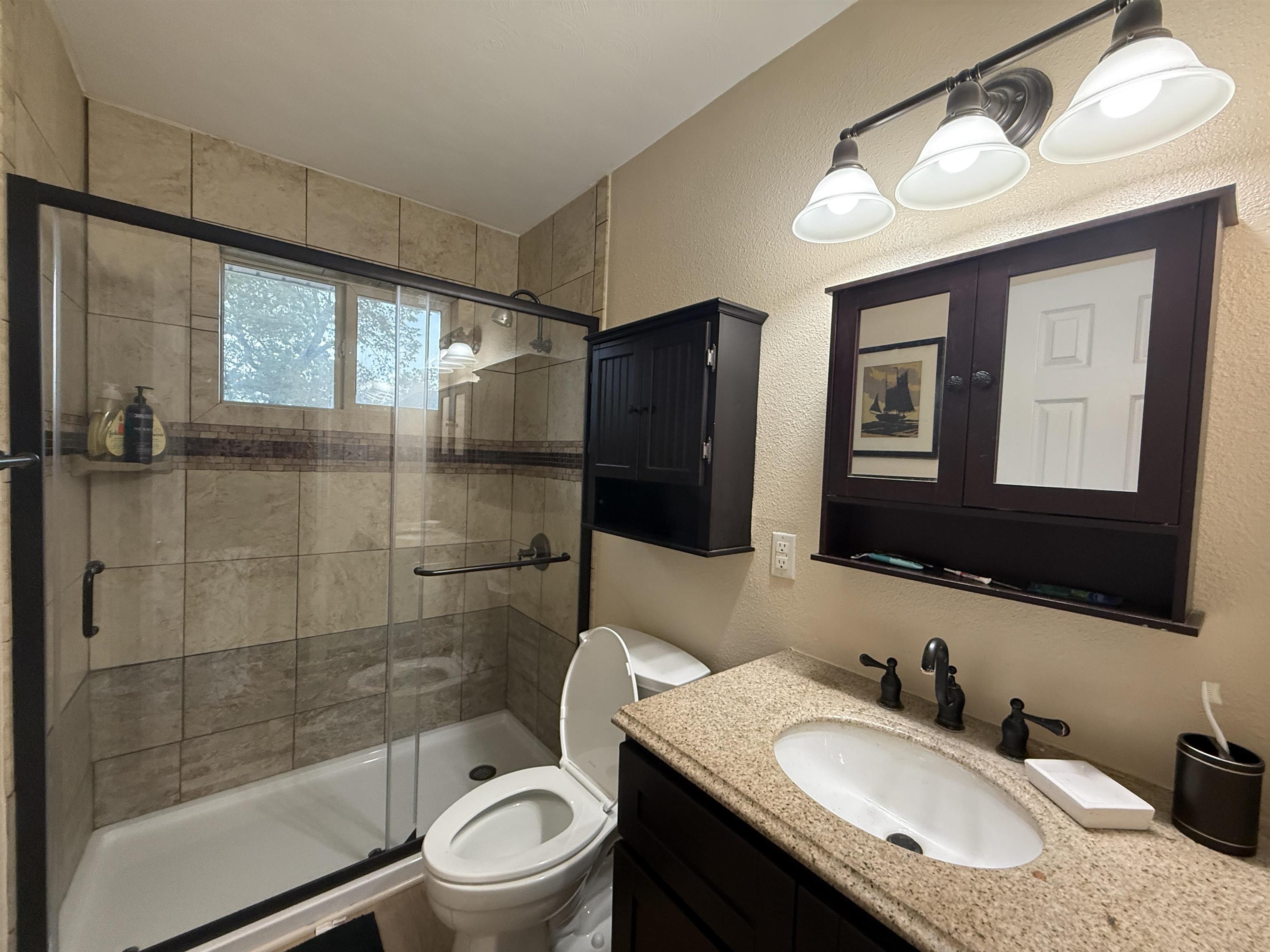 129 W Lakeshore Drive Property Photo 16