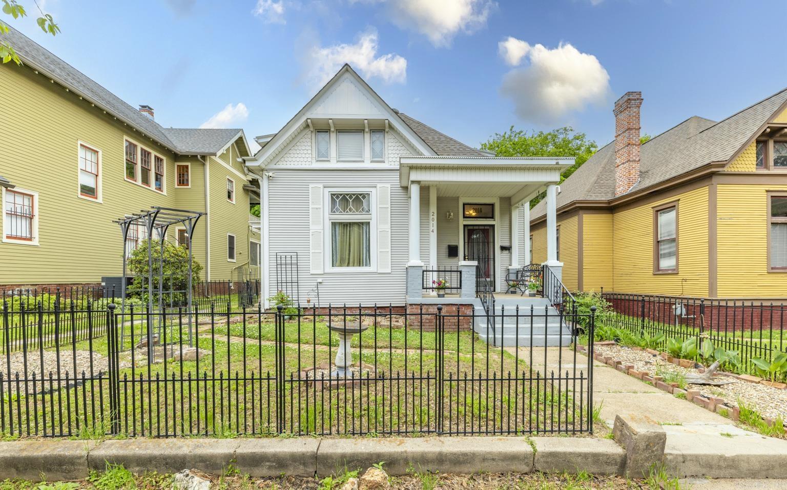 2014 S Louisiana Unit 3 Property Photo 1