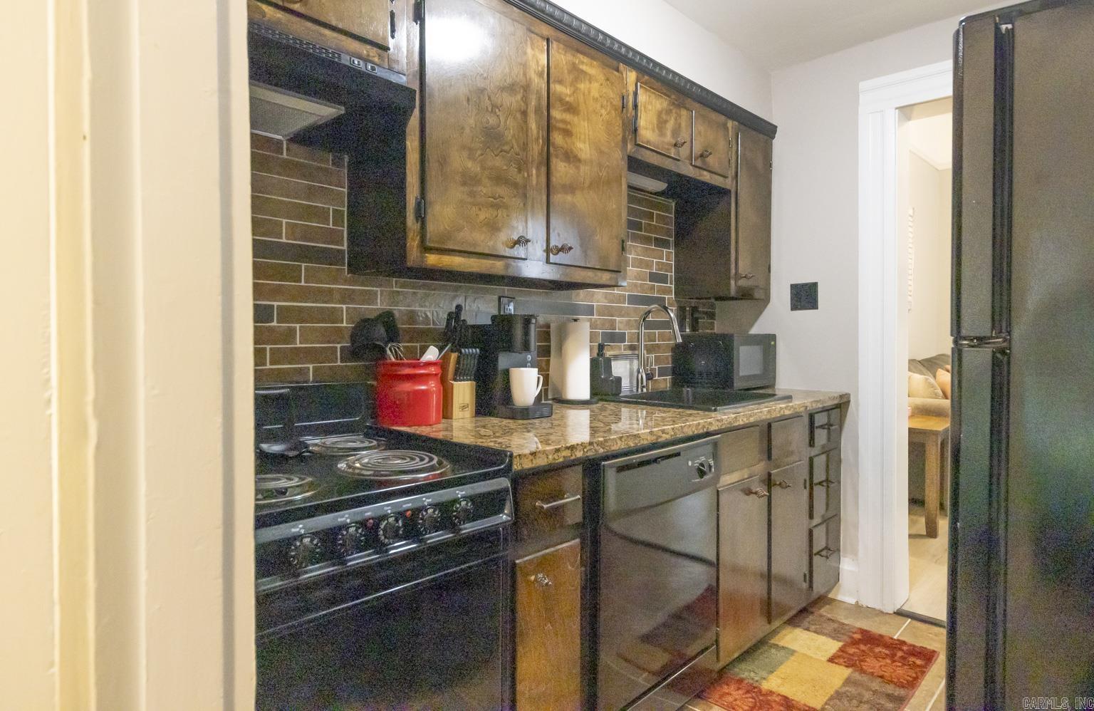 2014 S Louisiana Unit 3 Property Photo 11