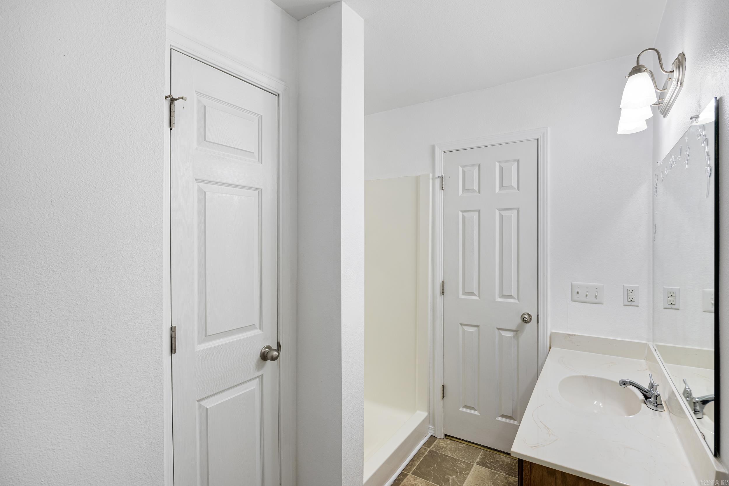 217 Ashbrook Lane Property Photo 20