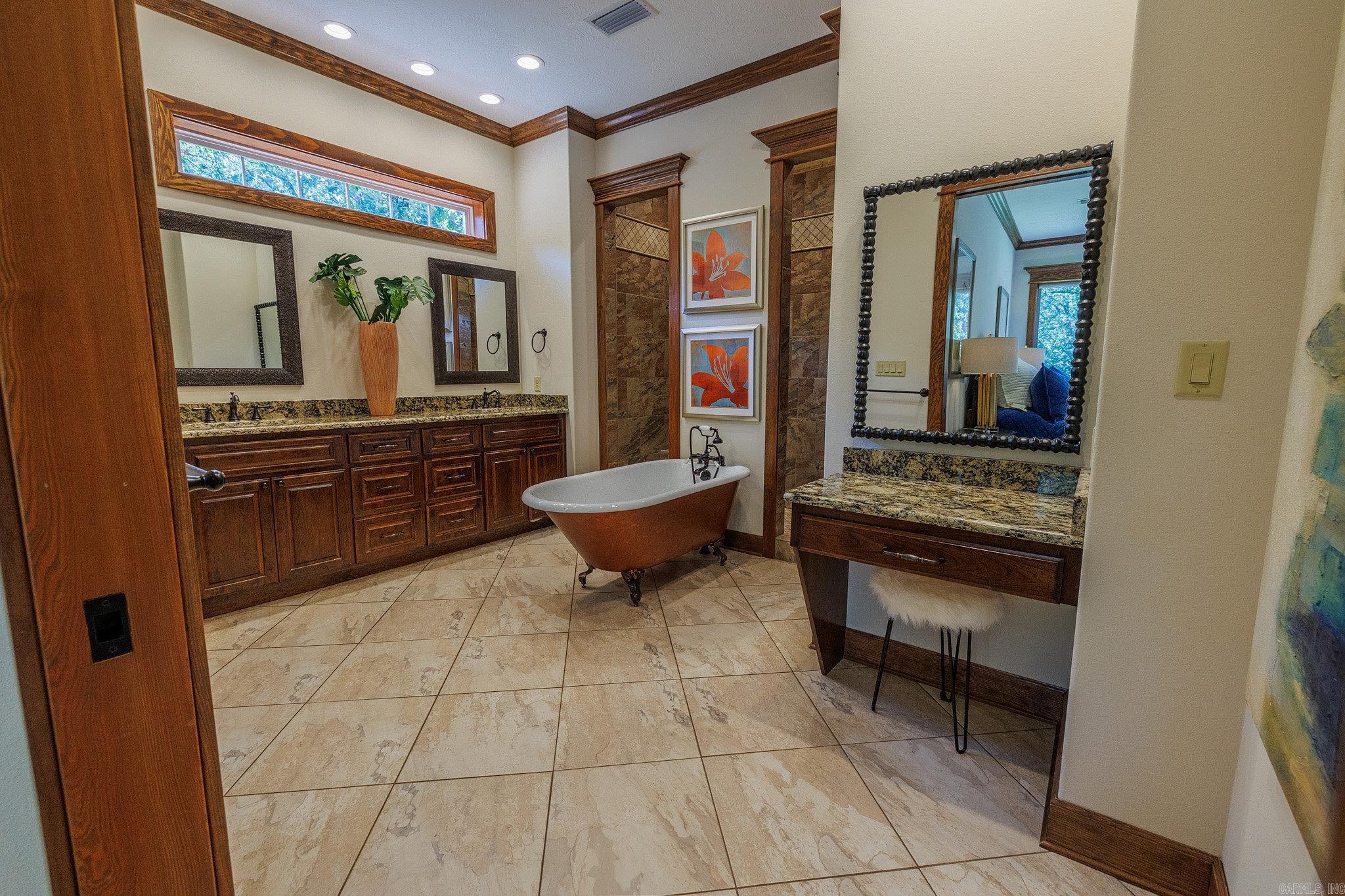 1155 Mountain Ridge Rd Property Photo 17