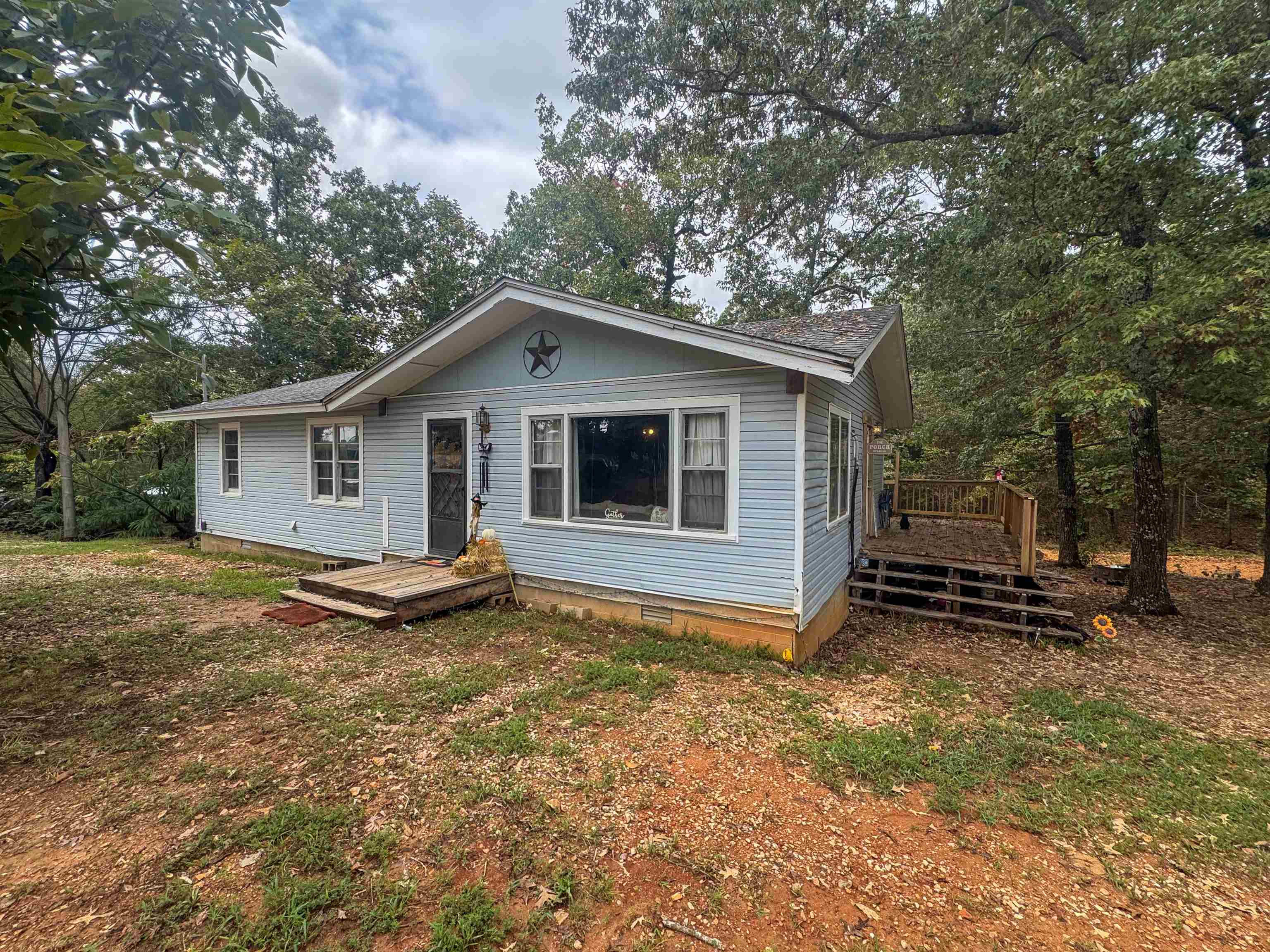 2541 Highway 62/412 Property Photo 2