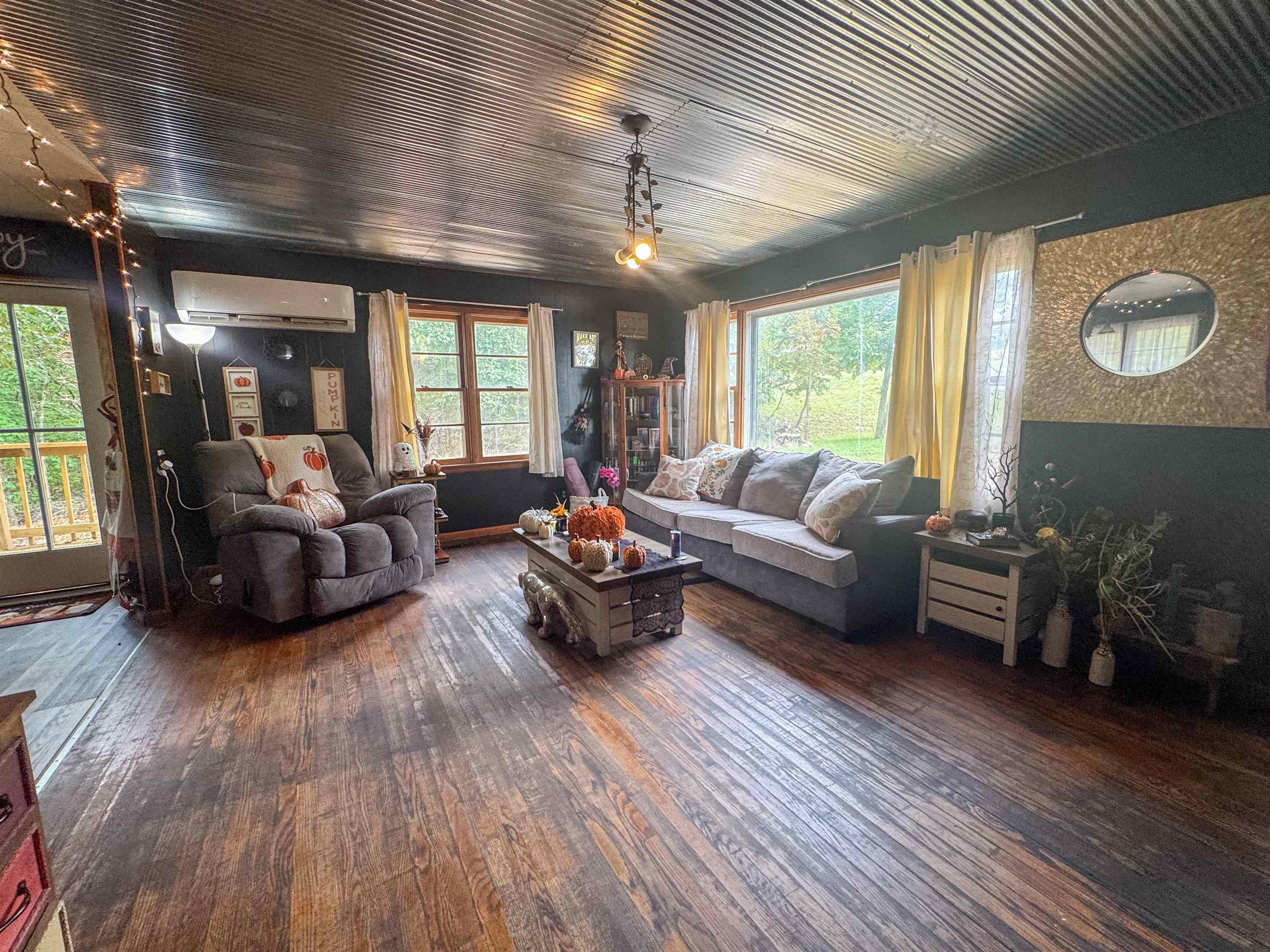 2541 Highway 62/412 Property Photo 4