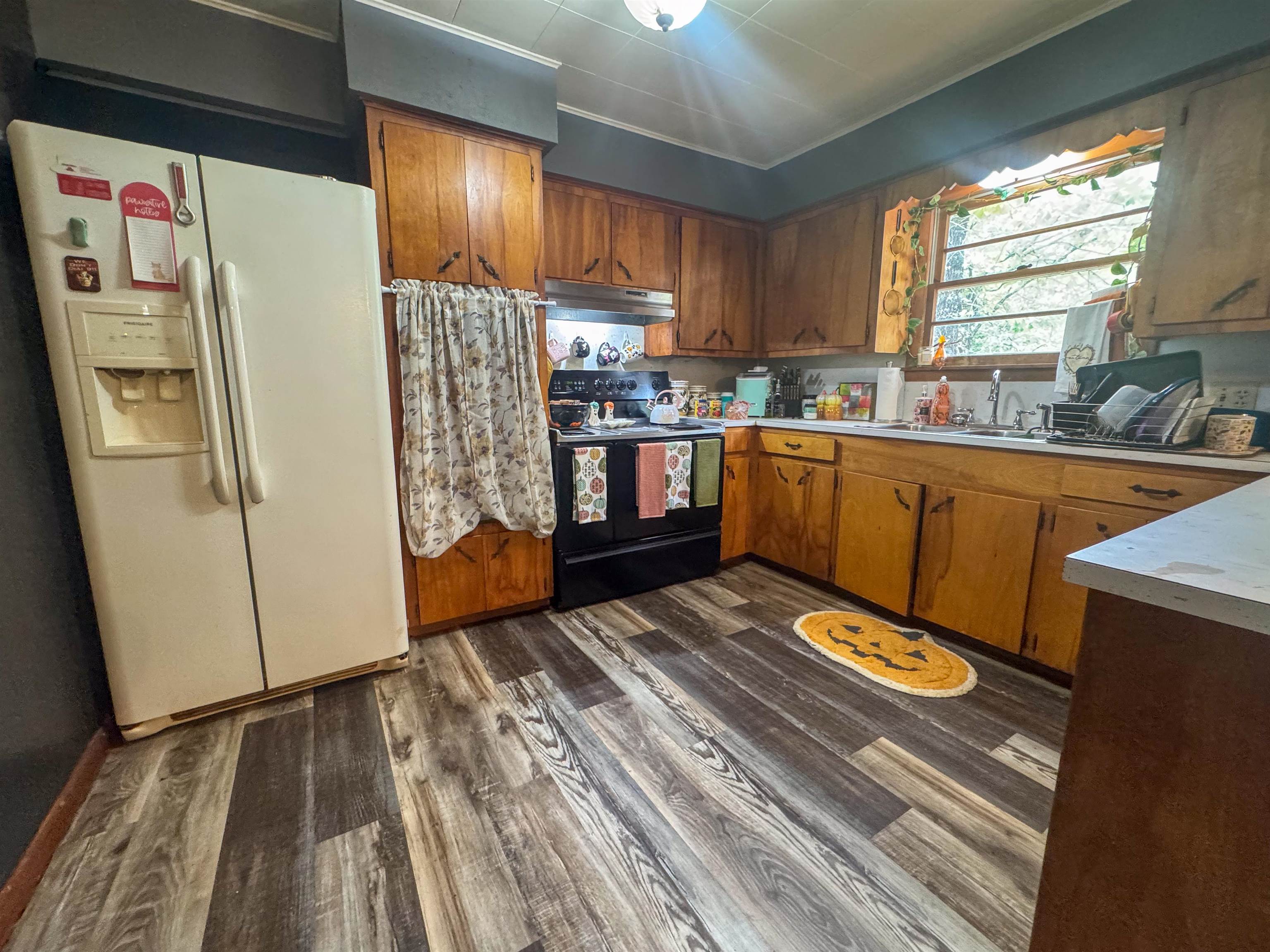 2541 Highway 62/412 Property Photo 7