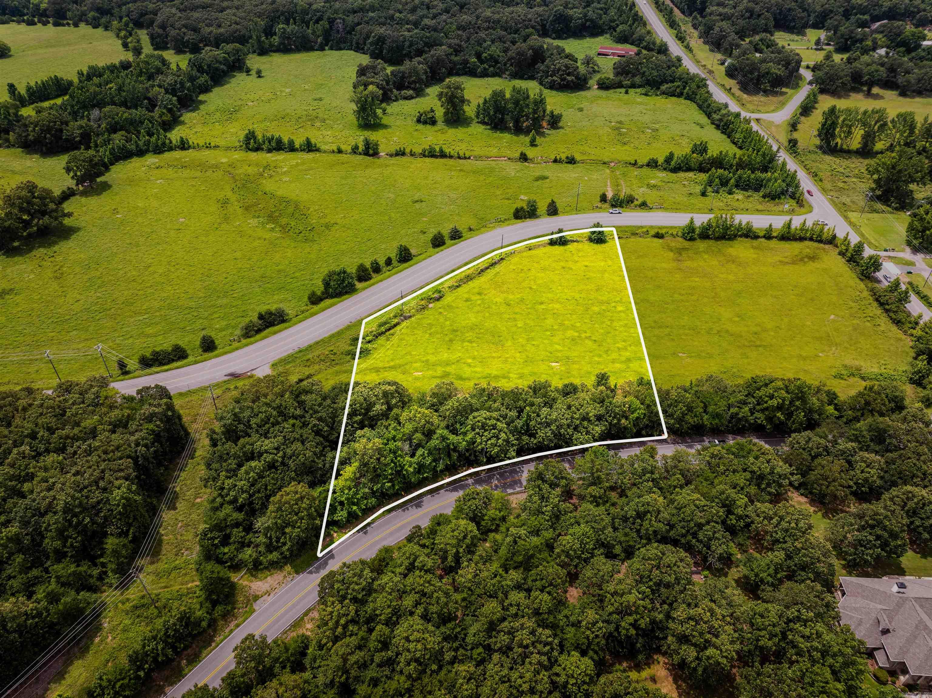 10979 Old Tom Box Road Property Photo 1