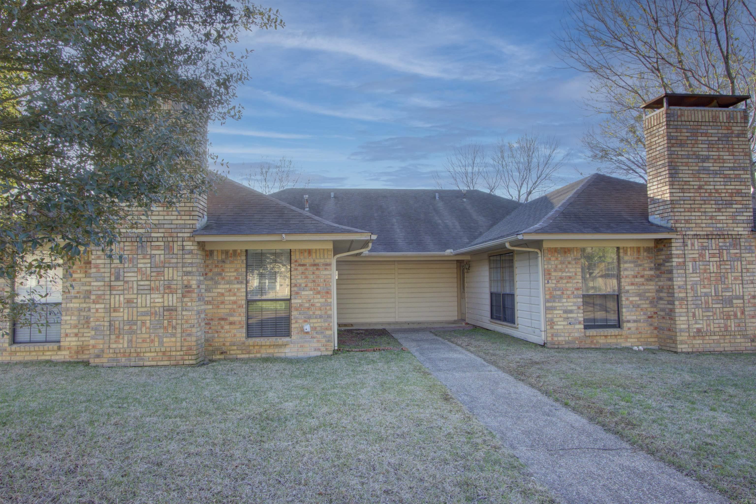 5805 Sidney South South Property Photo 9
