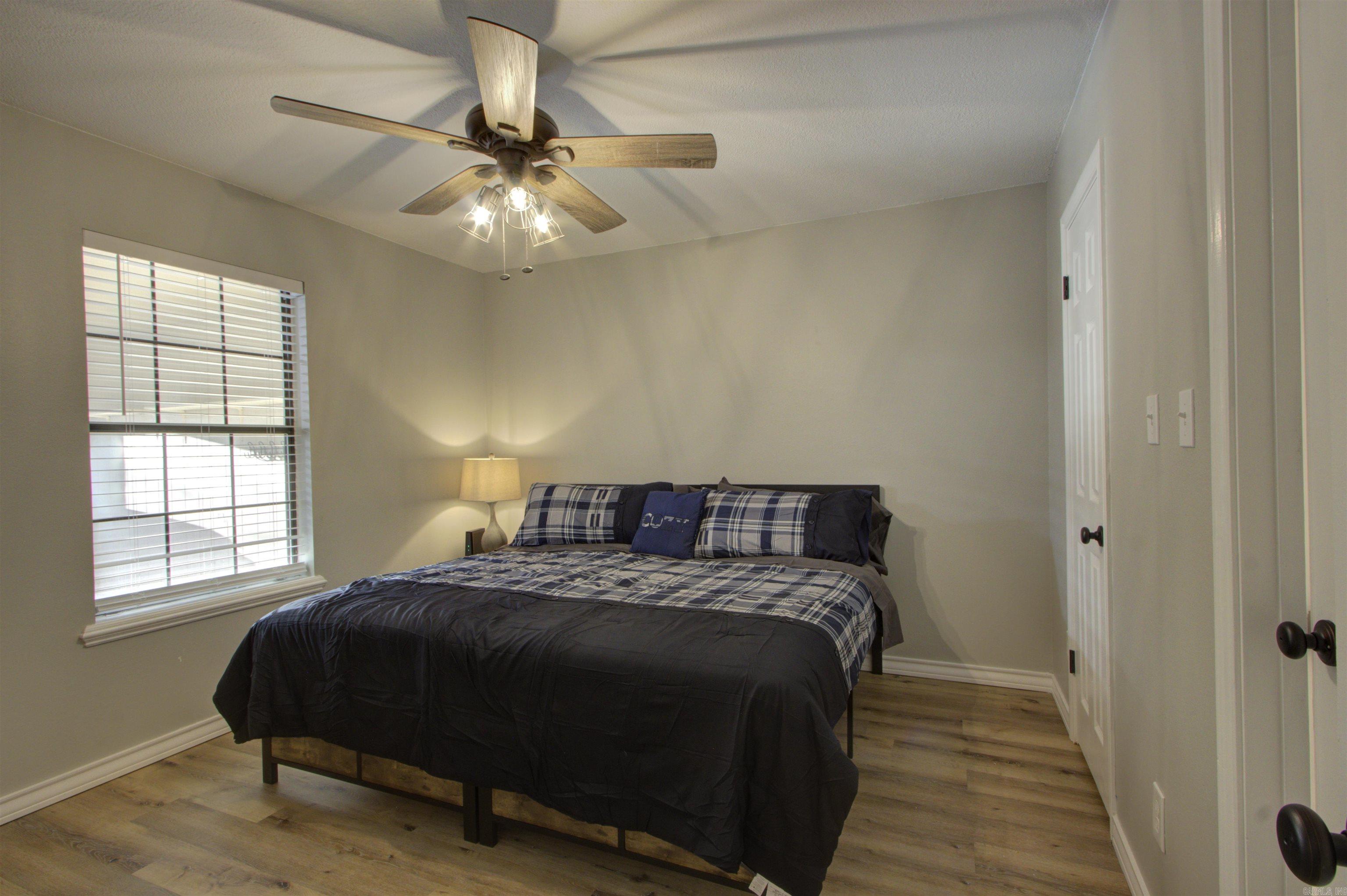 5805 Sidney South South Property Photo 17