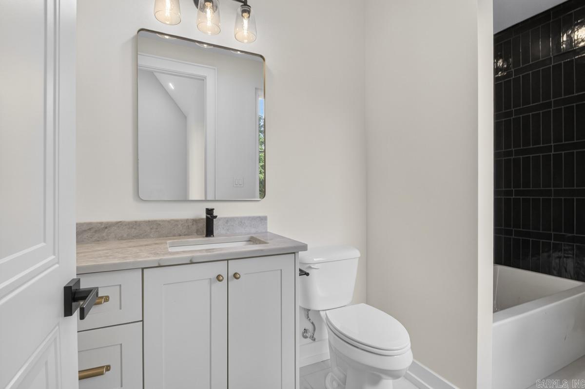 1078 Sungate Drive Property Photo 38