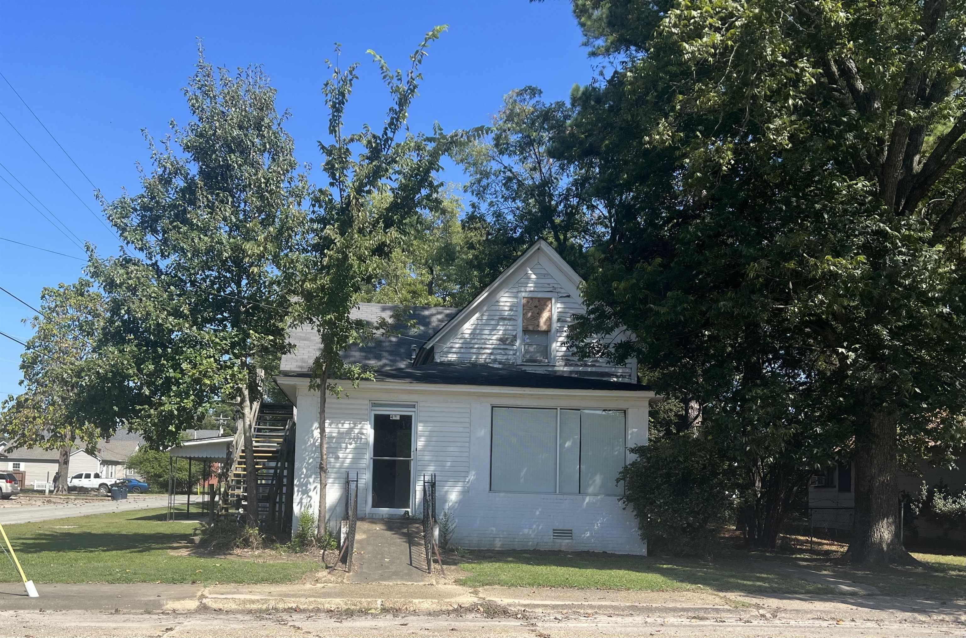 491 W Main Street Property Photo 1